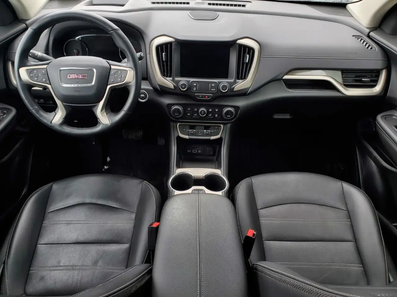 GMC Terrain снимка GMC Terrain