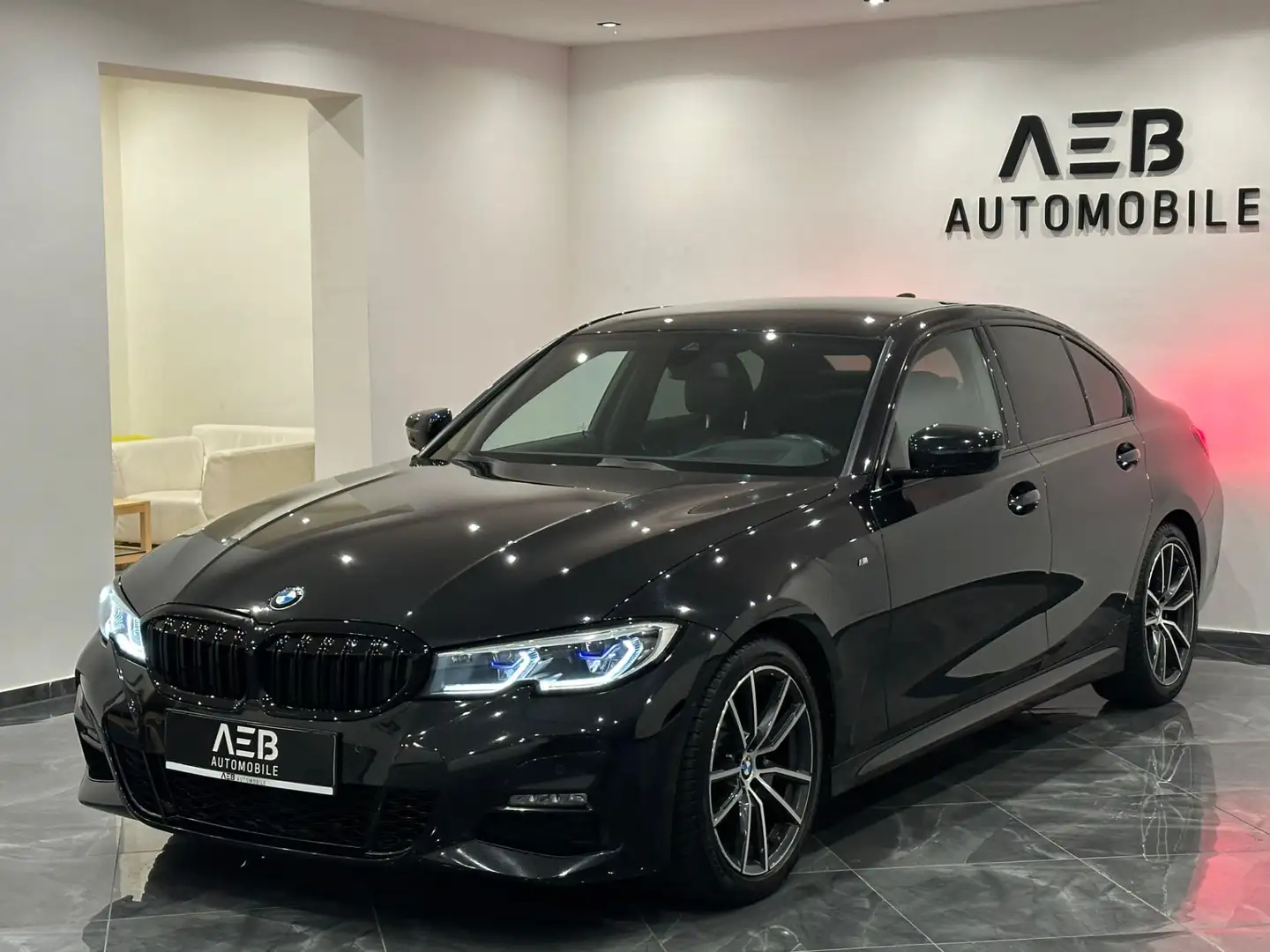 BMW 320 320 d**M-Technic**AMBIENTE**SHA**SHZ**UVM** Schwarz - 1