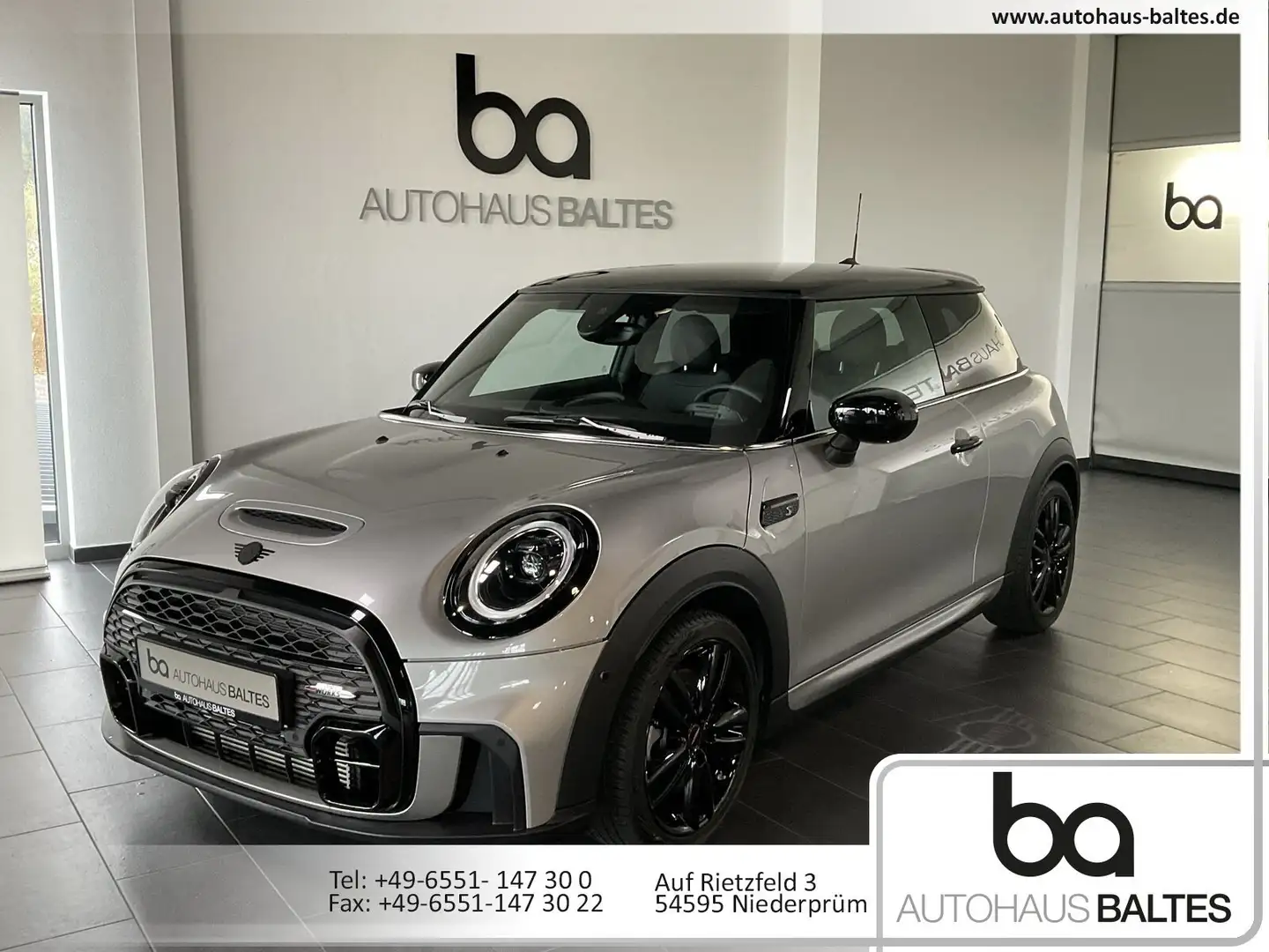 MINI Cooper S Cooper S JCW Trim Nav/Park/Komf/Kam/Black/Multi Silber - 1