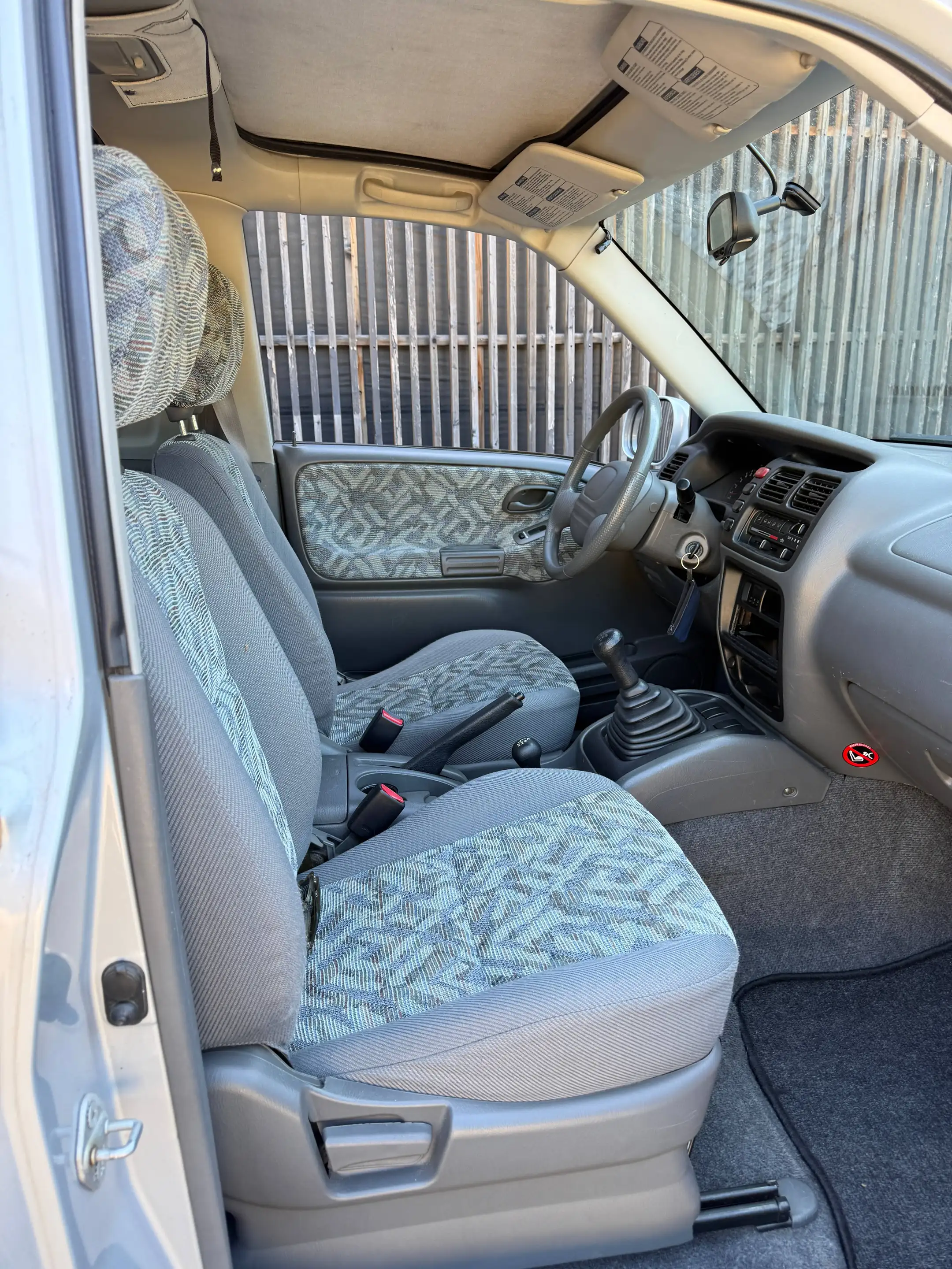 Suzuki Grand Vitara Grand Vitara Cabrio 2.0 — photo 14