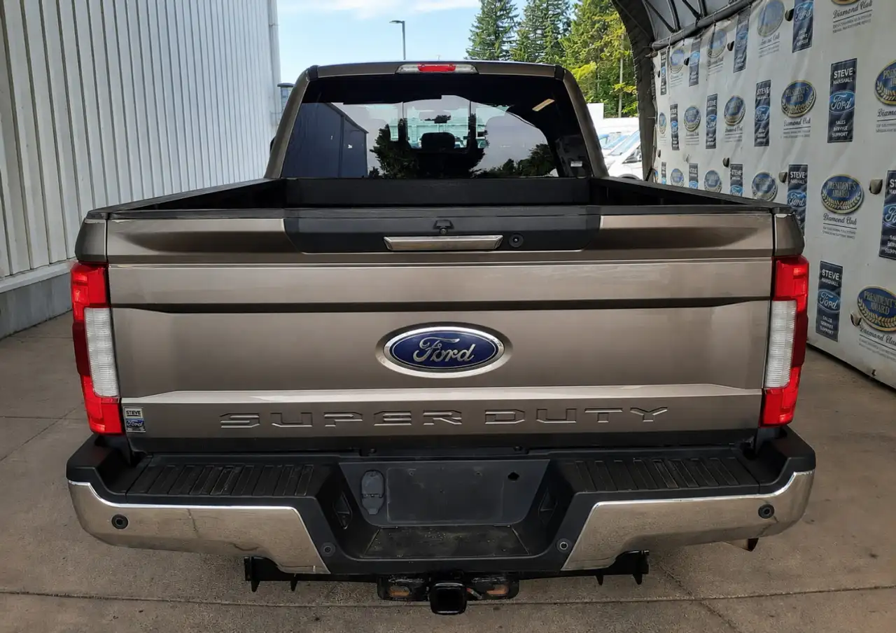 Ford F 350 снимка Ford F 350