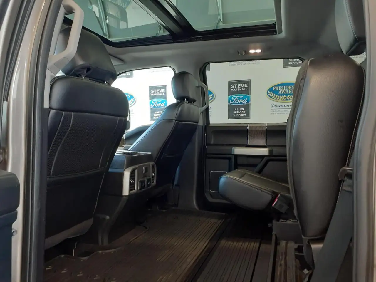 Ford F 350 снимка Ford F 350