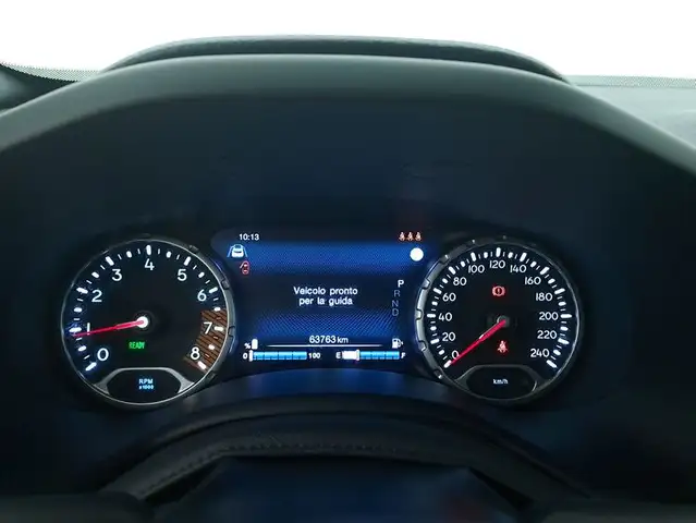Jeep Renegade view 12