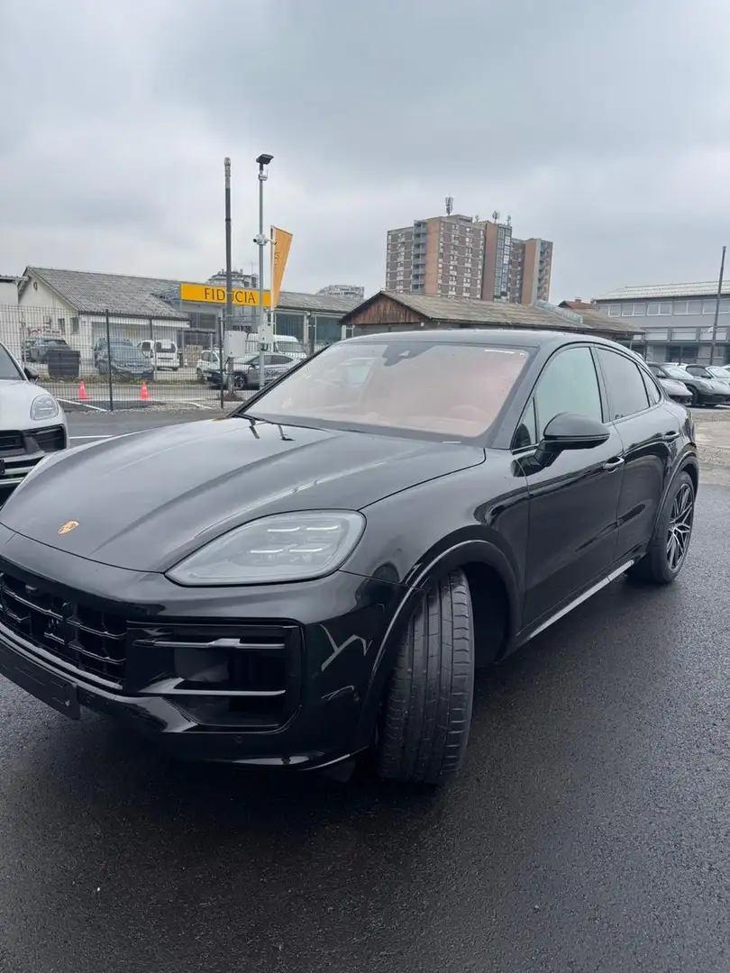 Porsche Cayenne Coupe GTS,Burmester,PDCC, 2026 Schwarz - 1
