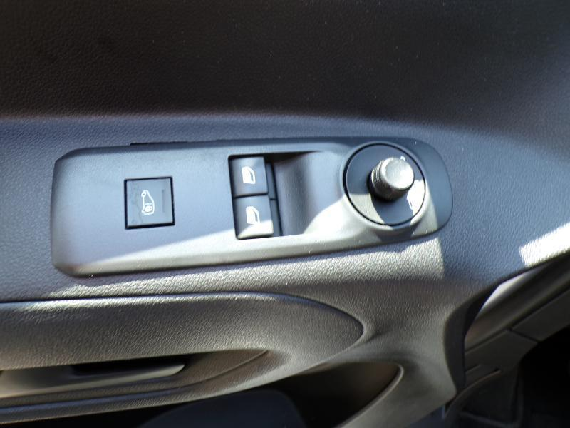 Peugeot Partner 1.5 HDi 102cv 3 pl Blanc 04/23 49888km Airco — photo 9