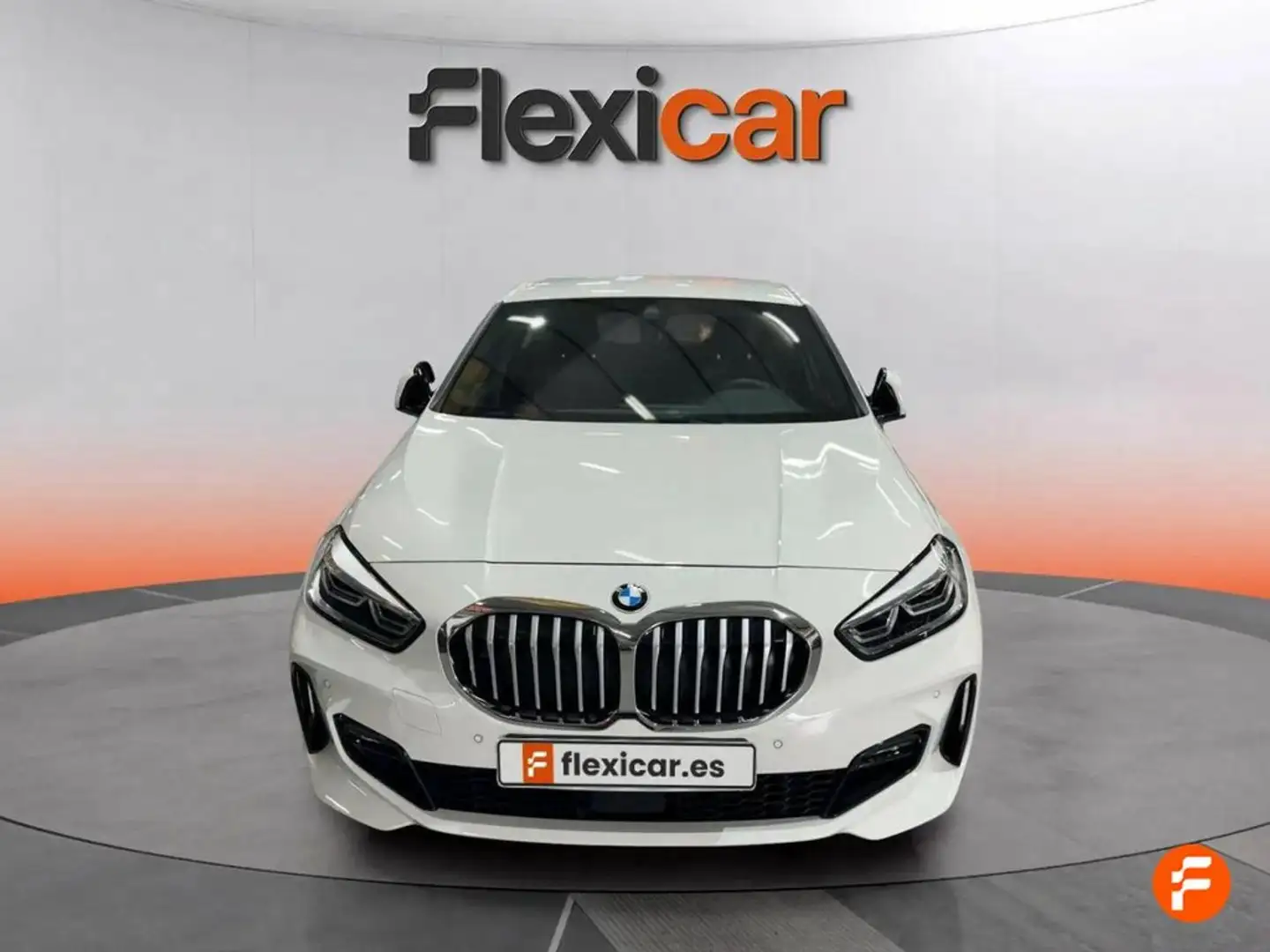 BMW 118 118d Żółty - 2