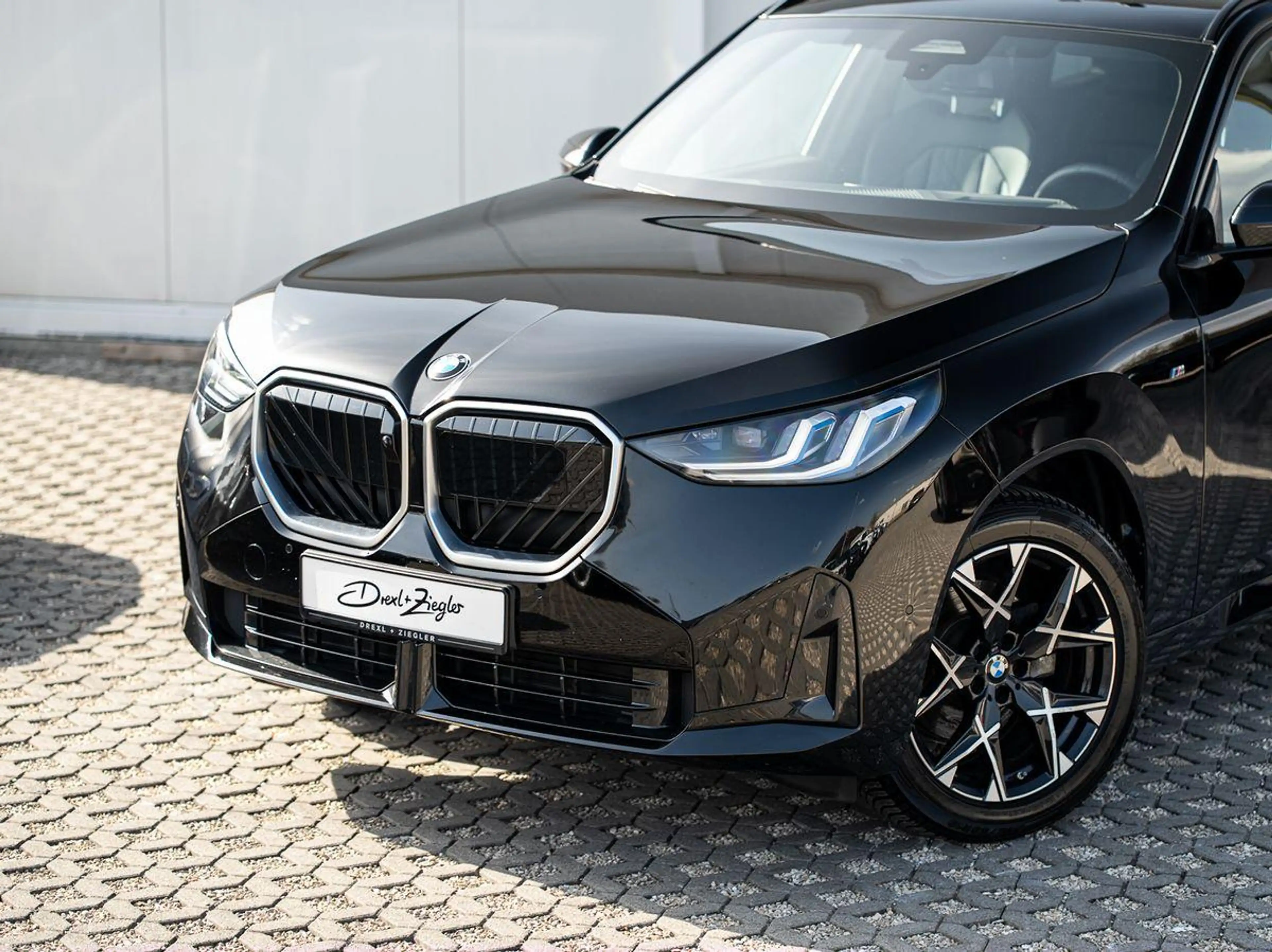 BMW X3 20d xDrive M-Sport AHK PANO H&K ACC KoZg 360° — photo 4
