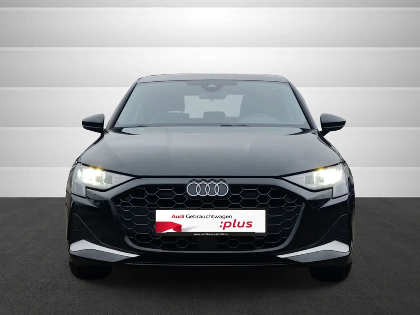 Audi A3 Sportback 35 TFSI advanced AHK Navi LED ACC Schwarz - 2