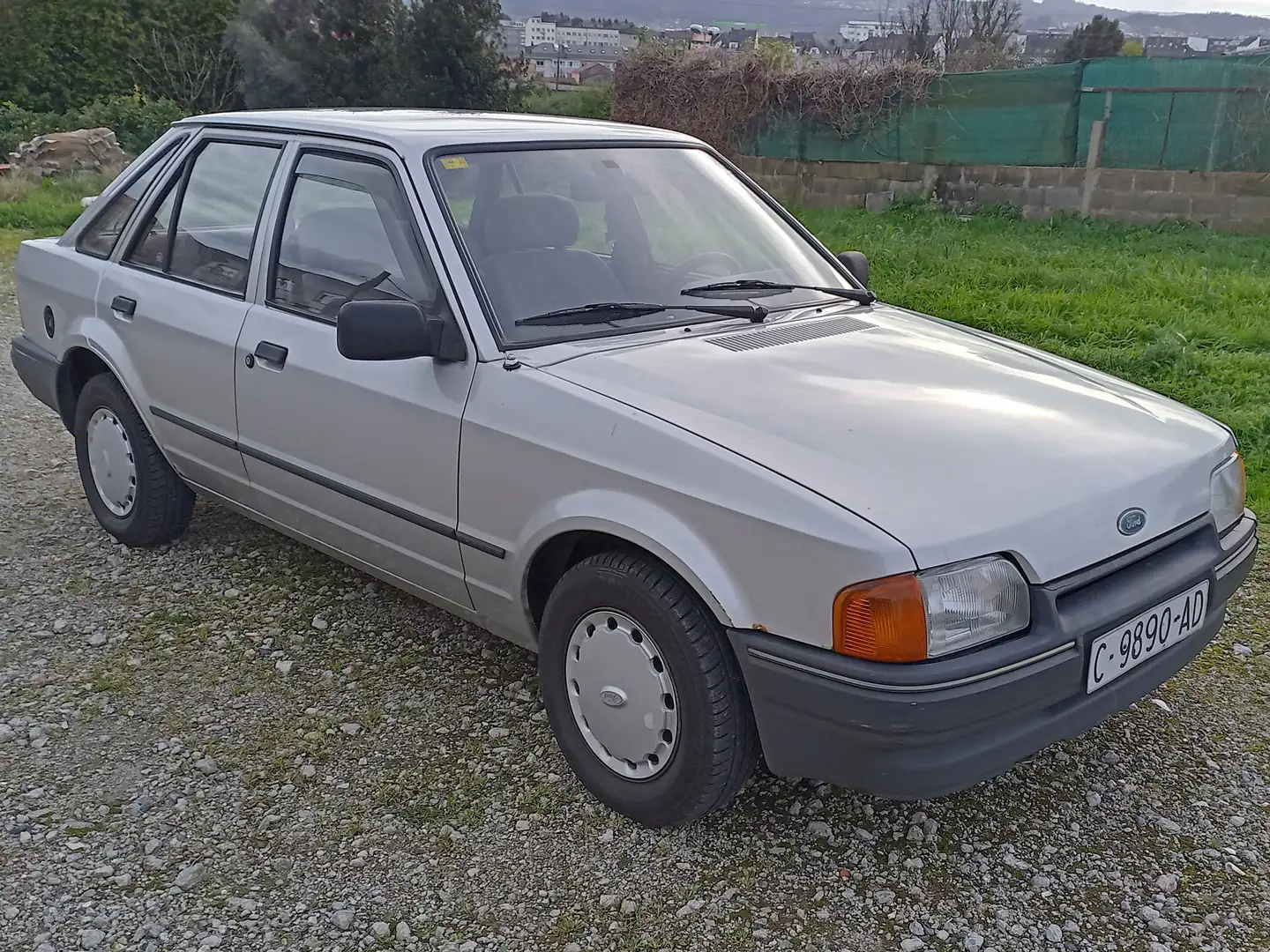 Ford Escort Escort 1.4 CL CL Argintiu - 1