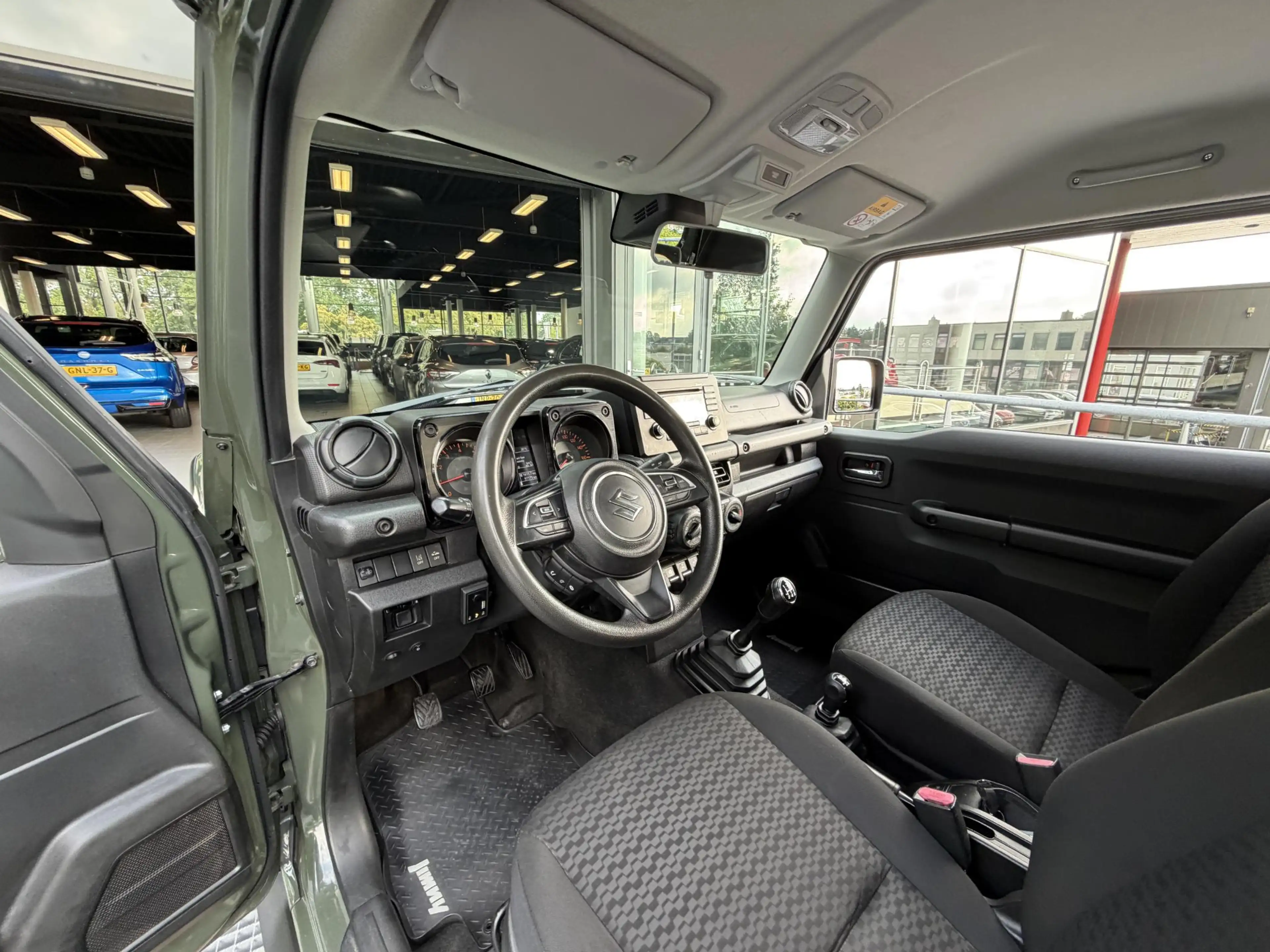 Suzuki Jimny 1.5 Comfort AllGrip 4-zits 102PK | Stoelverwarming — photo 3
