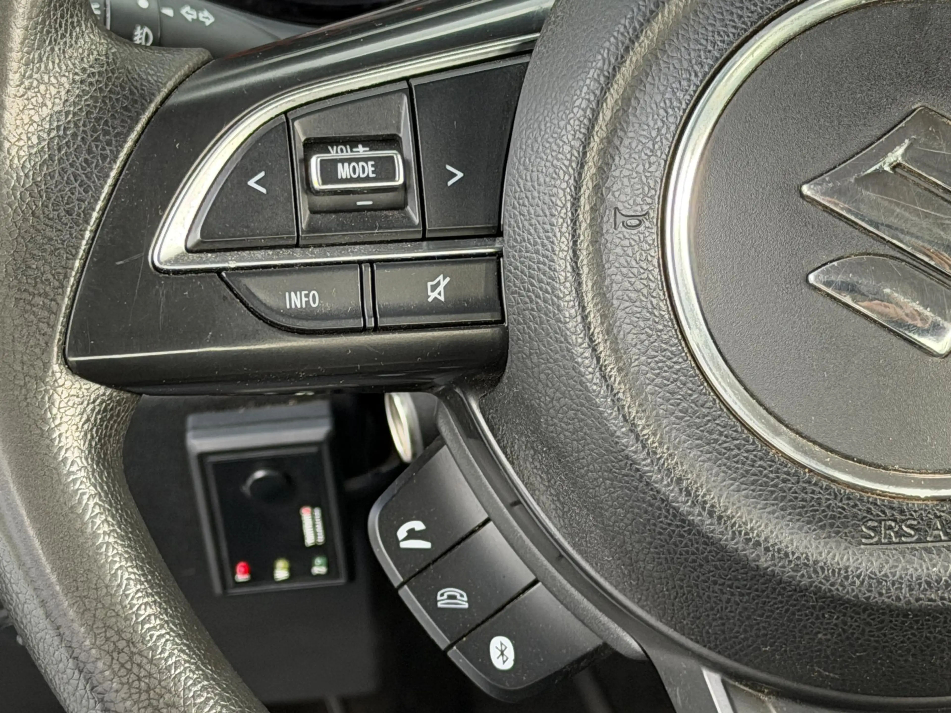 Suzuki Jimny 1.5 Comfort AllGrip 4-zits 102PK | Stoelverwarming — photo 19