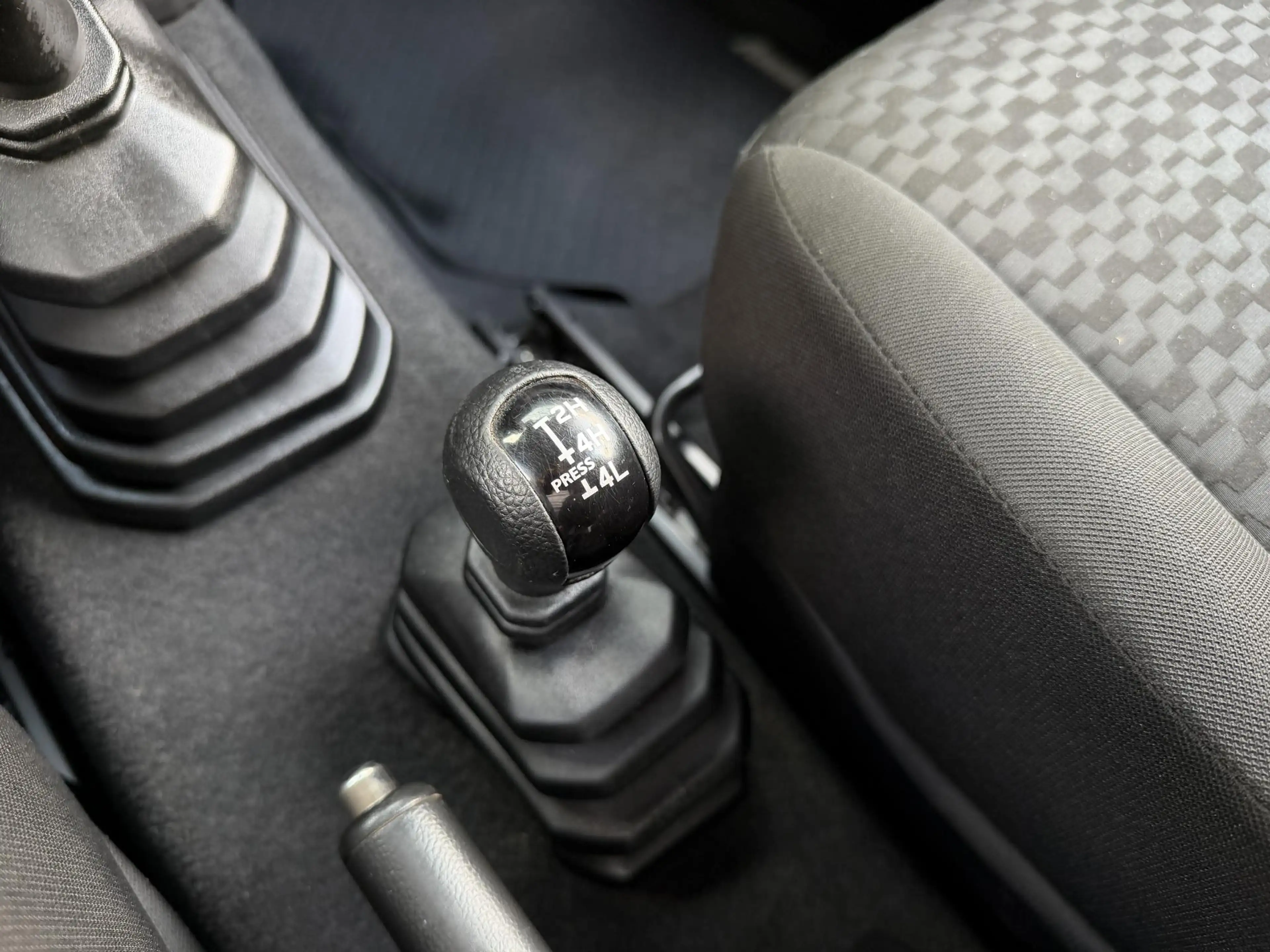Suzuki Jimny 1.5 Comfort AllGrip 4-zits 102PK | Stoelverwarming — photo 22