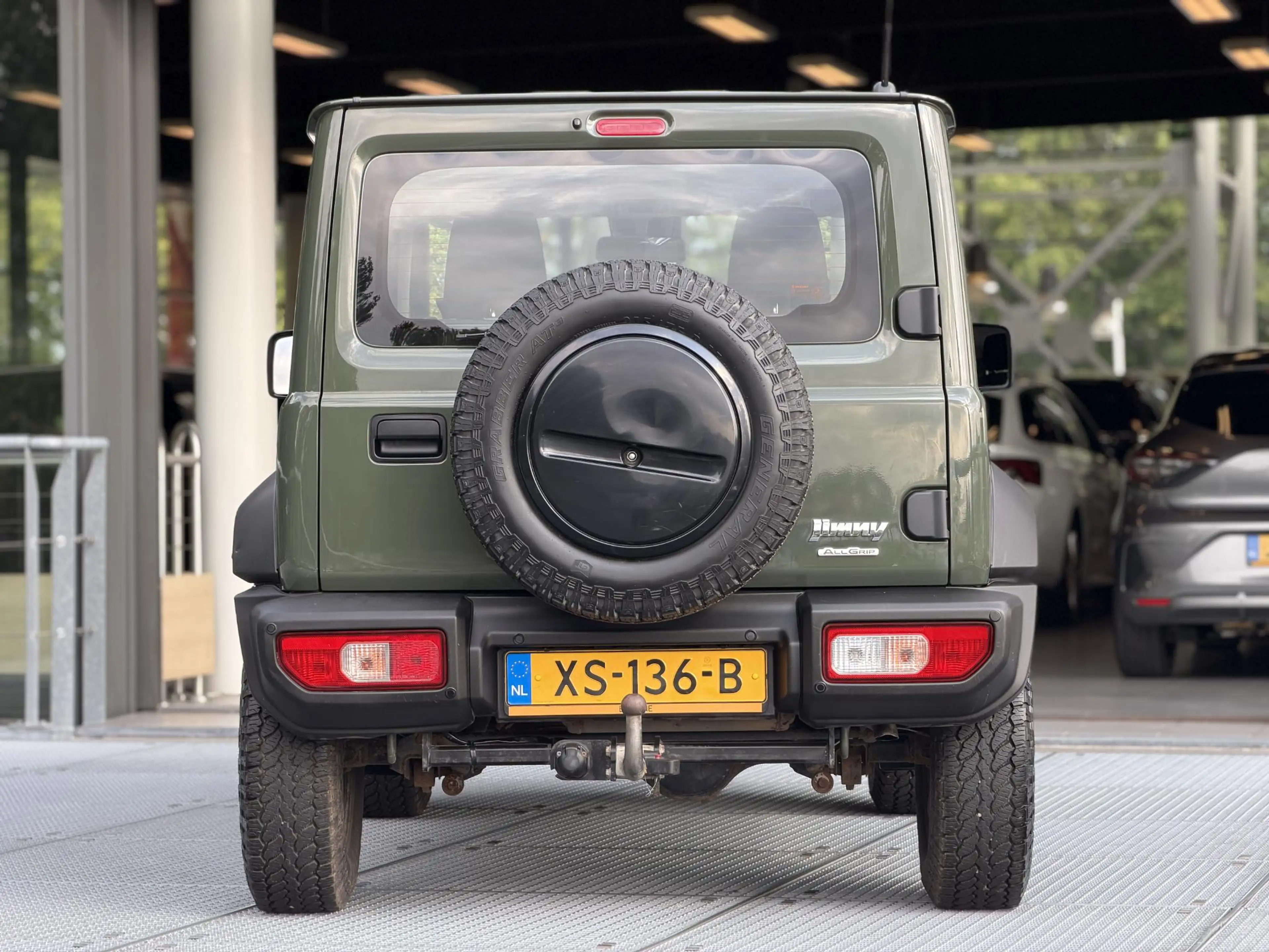 Suzuki Jimny 1.5 Comfort AllGrip 4-zits 102PK | Stoelverwarming — photo 17