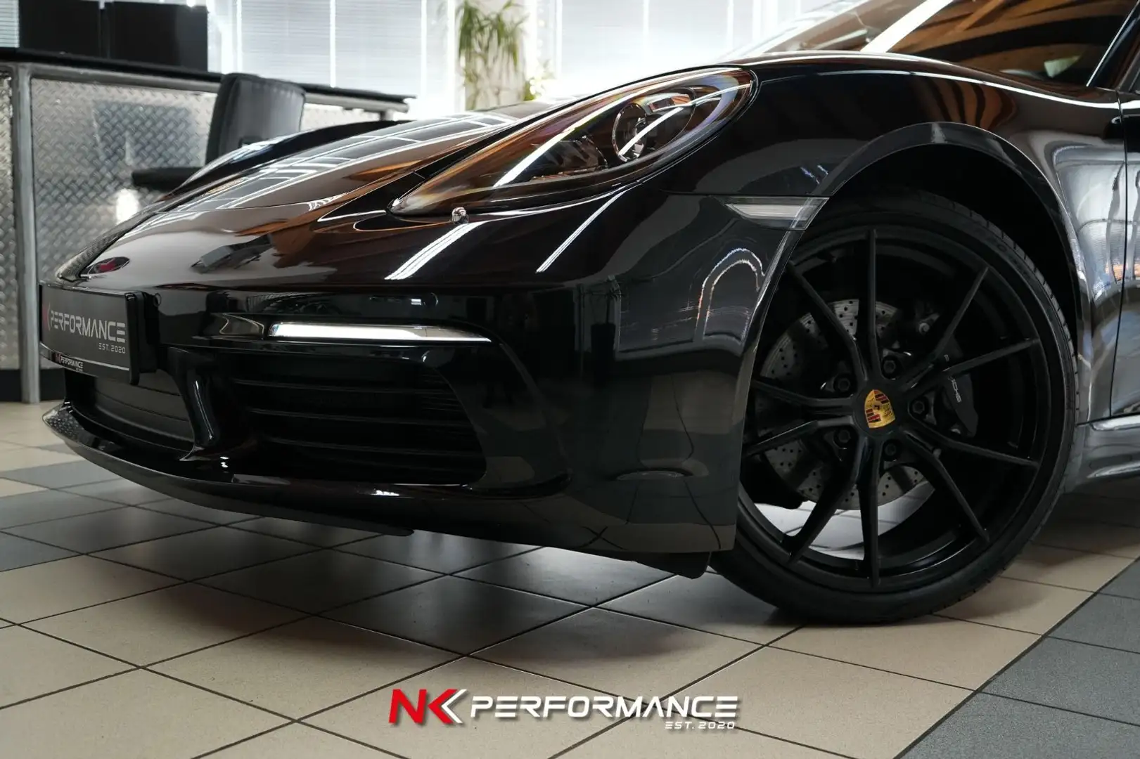 Porsche Boxster 718 / SPORTAUSPUFF / MEMORY / PDK / BOSE Noir - 2