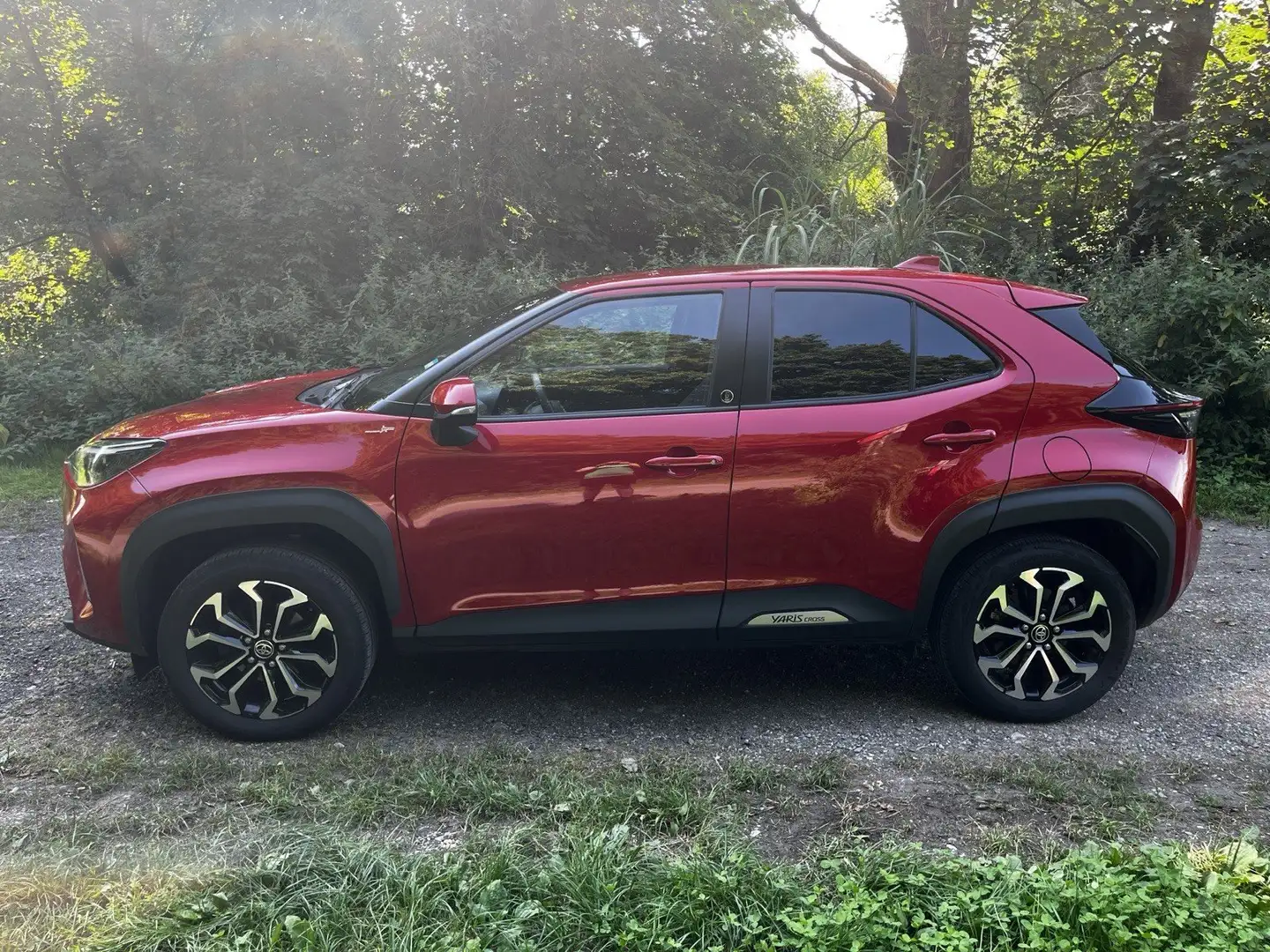 Toyota Yaris Cross Yaris Cross Hybrid 1.5 VVT-i Team Deutschland Rot - 1