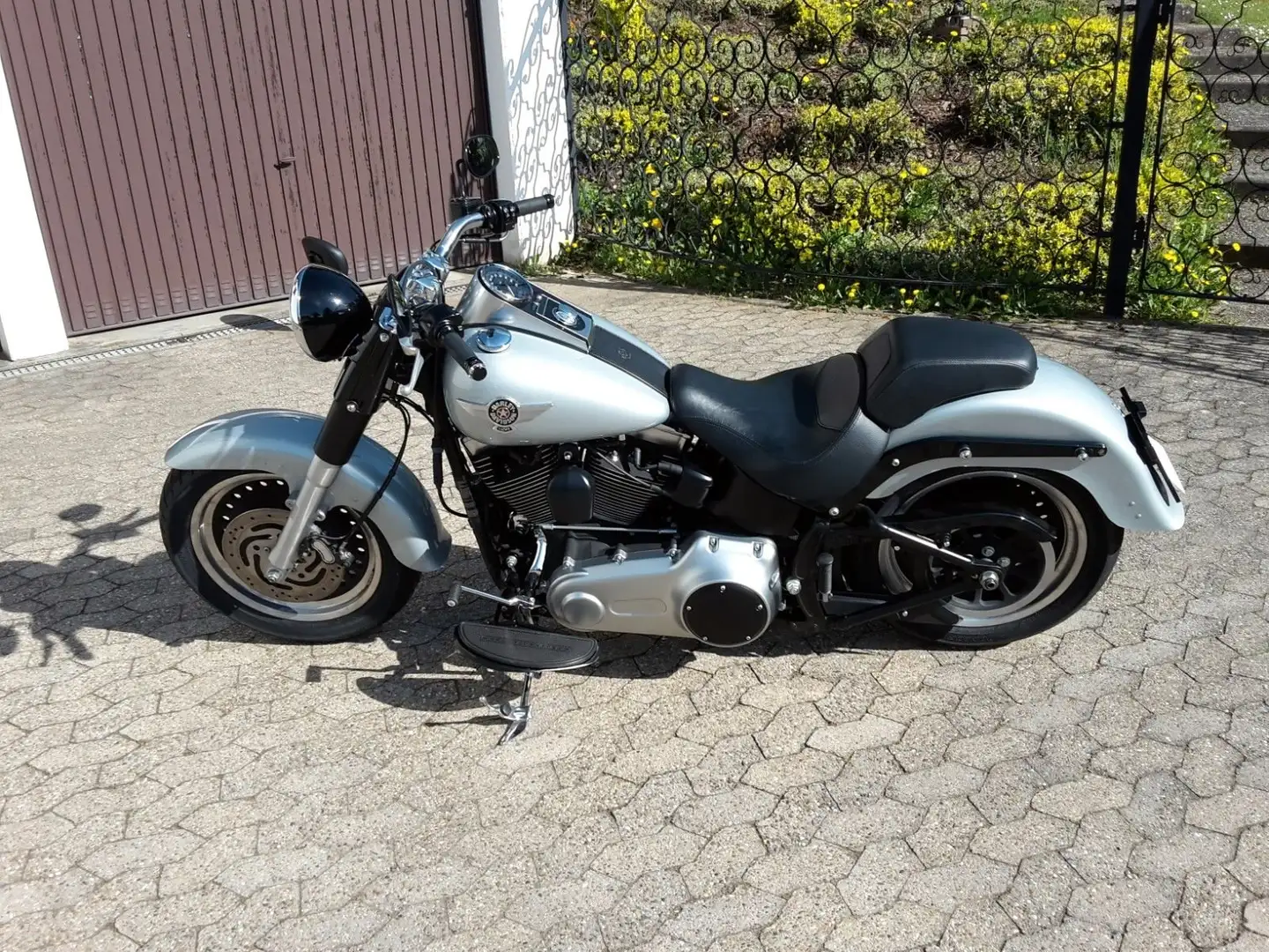 Harley-Davidson Fat Boy SPECIAL FLSTFB srebrna - 1