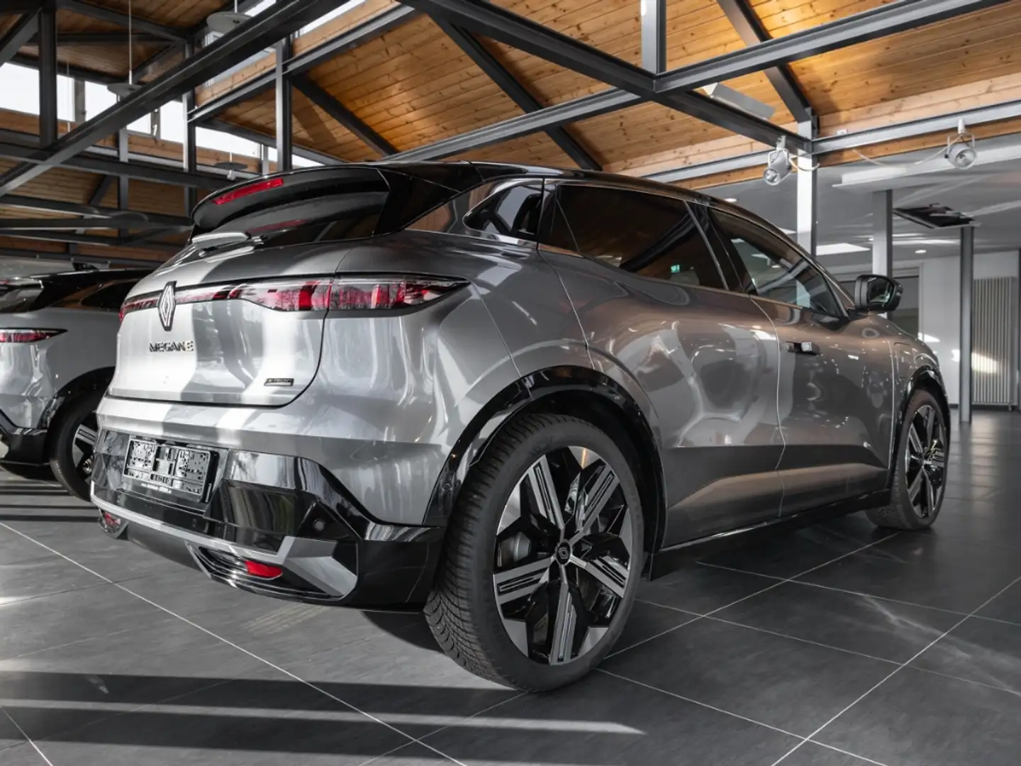 Renault Megane E-Tech E-Tech Electric Iconic EV60 220HP Allwetter Grau - 2
