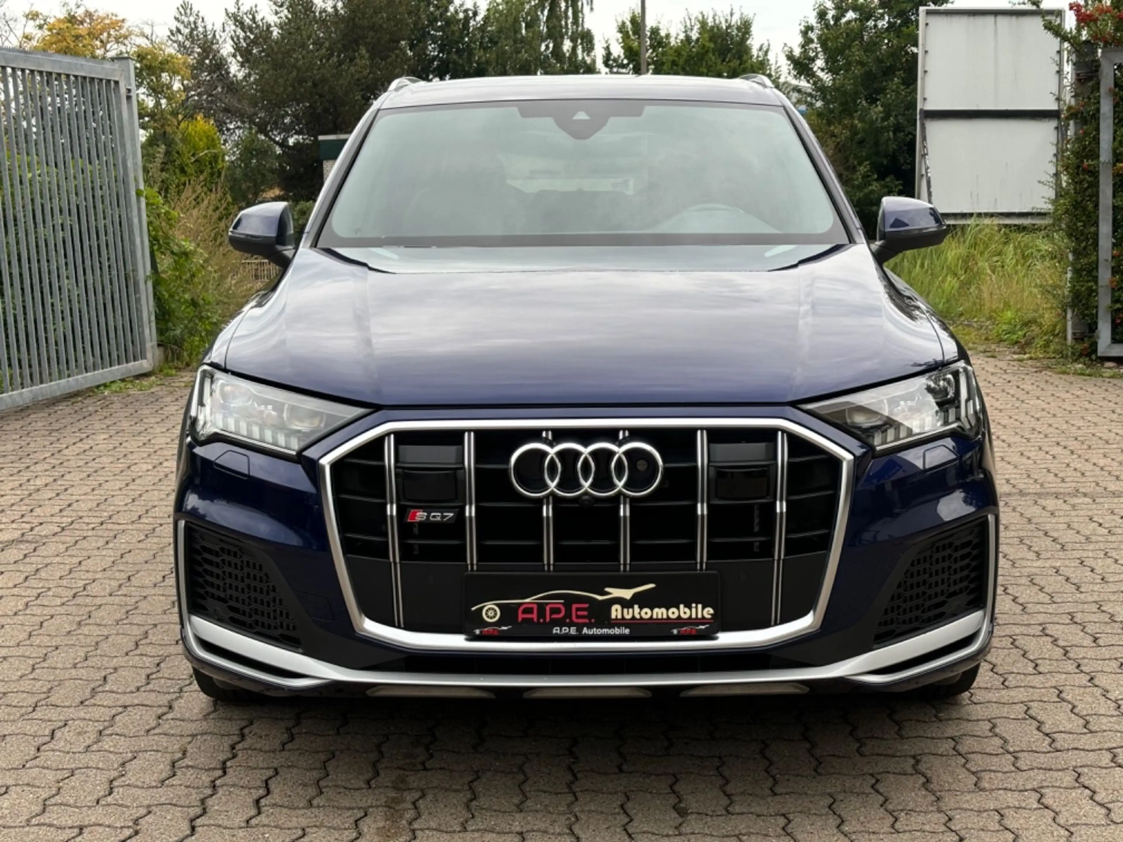Audi SQ7 4.0 TFSI quattro Matrix B&O AHK — photo 2
