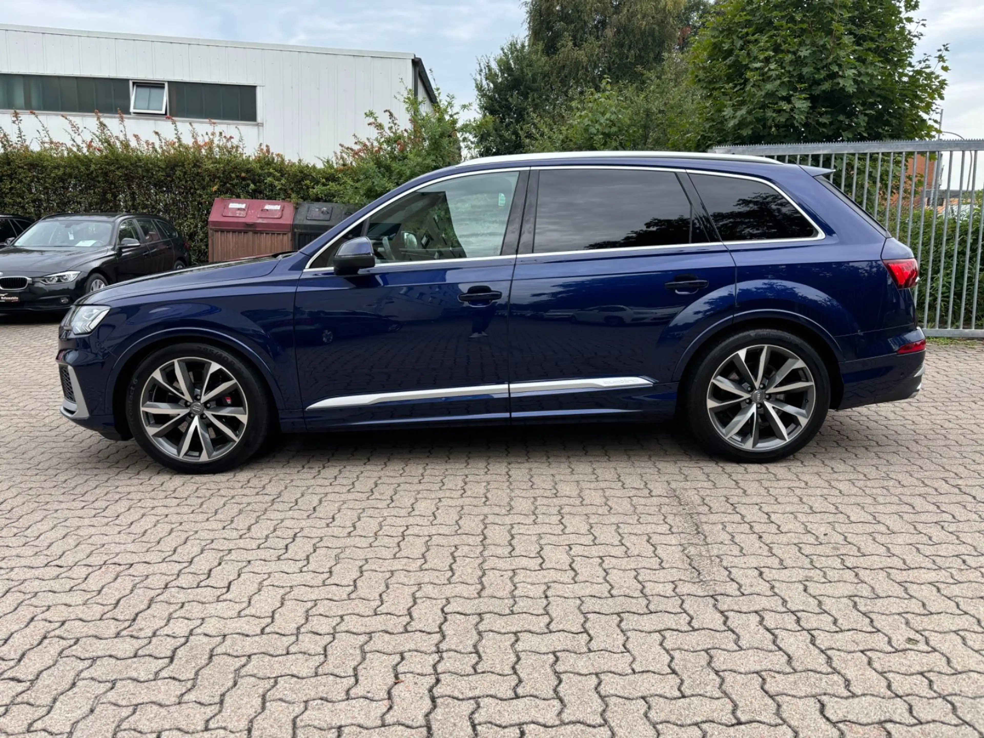 Audi SQ7 4.0 TFSI quattro Matrix B&O AHK — photo 8