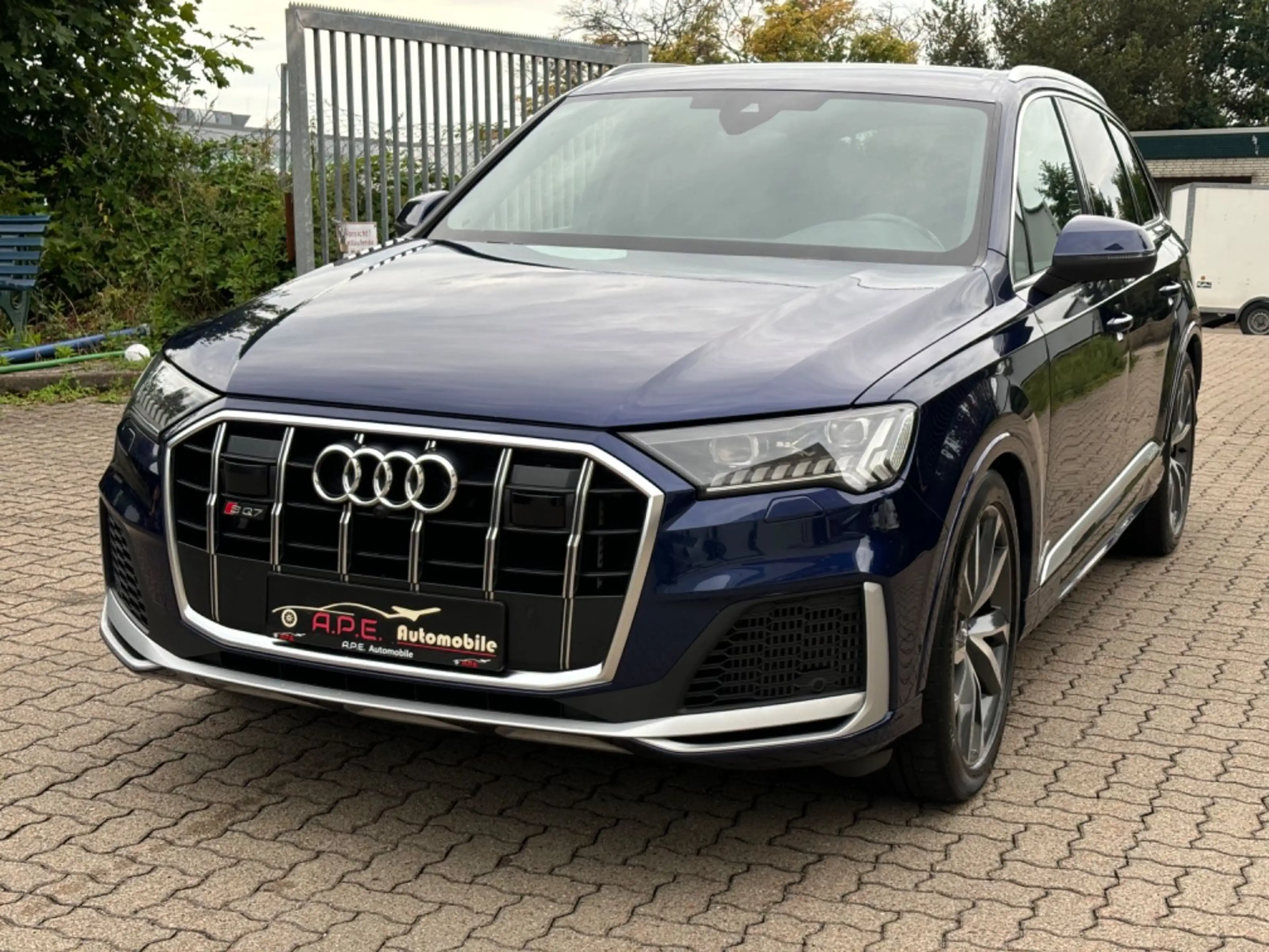 Audi SQ7 4.0 TFSI quattro Matrix B&O AHK — photo 3