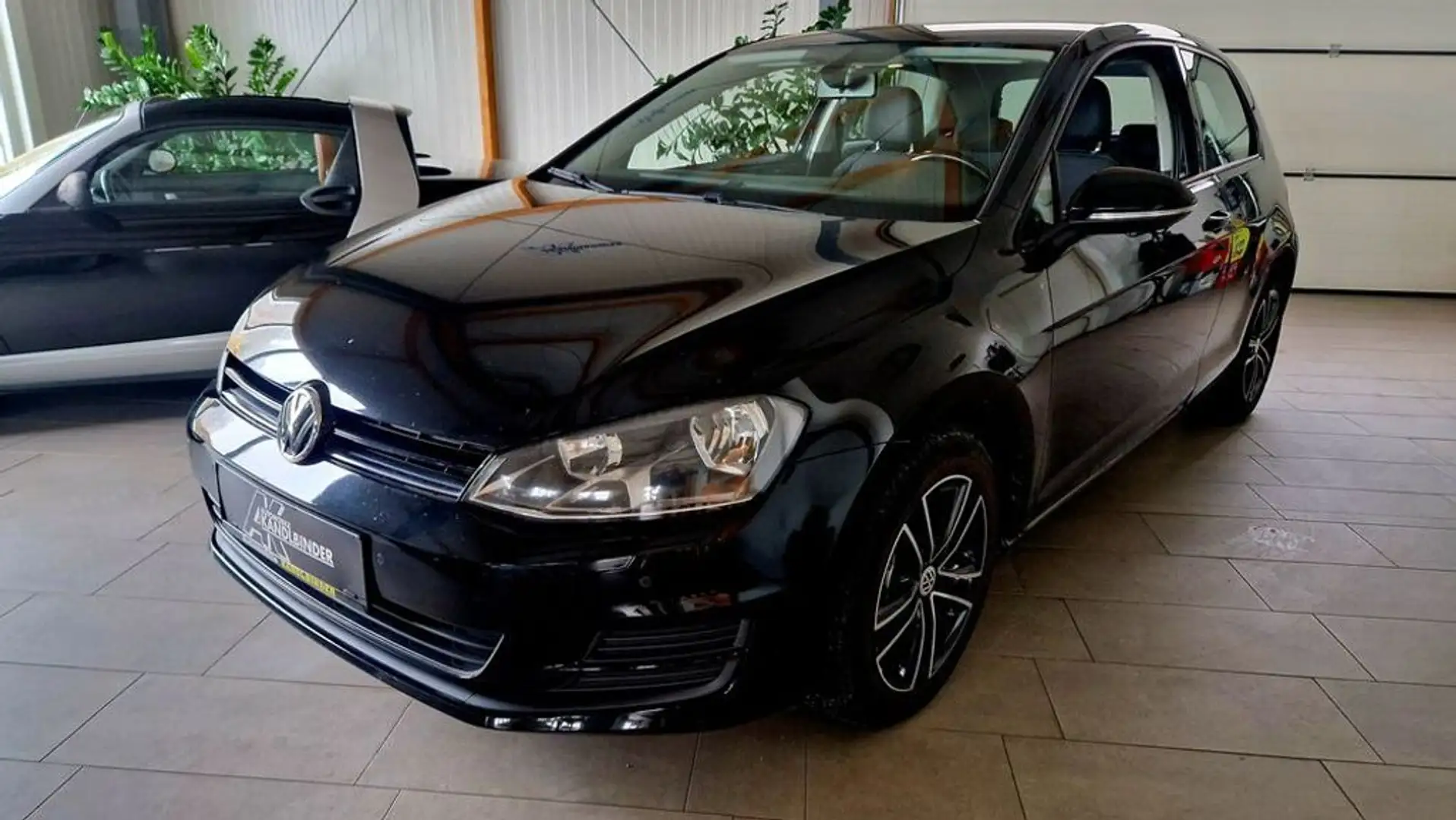 Volkswagen Golf TDI Schwarz - 1