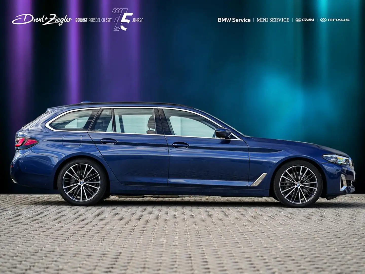 BMW 540 d xDrive Touring Luxury 19 4Z-Klima RFK HiFi Blau - 2