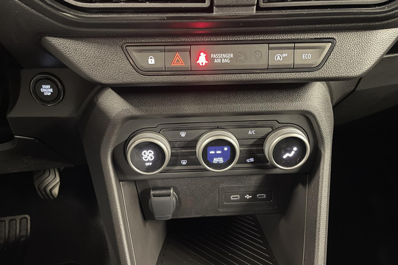 Dacia Jogger 1.0 TCe 110 expression 7p. | Pack Comfort | — photo 12