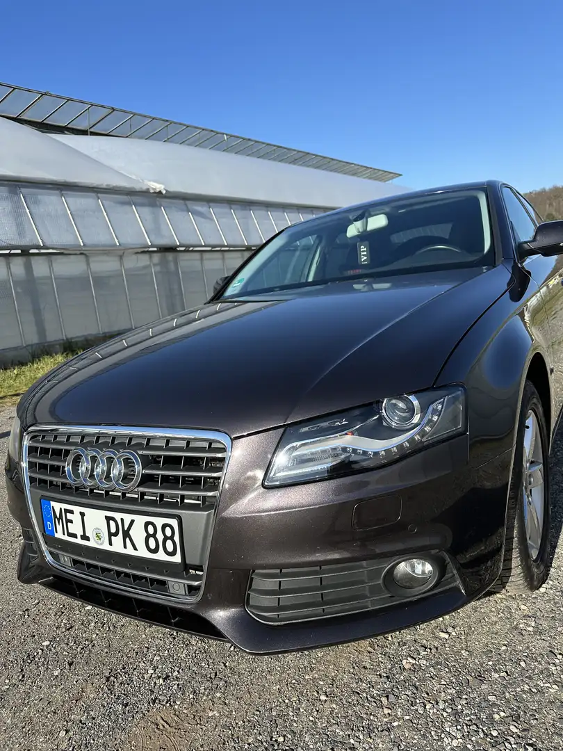 Audi A4 2.0 TFSI Ambiente - 2