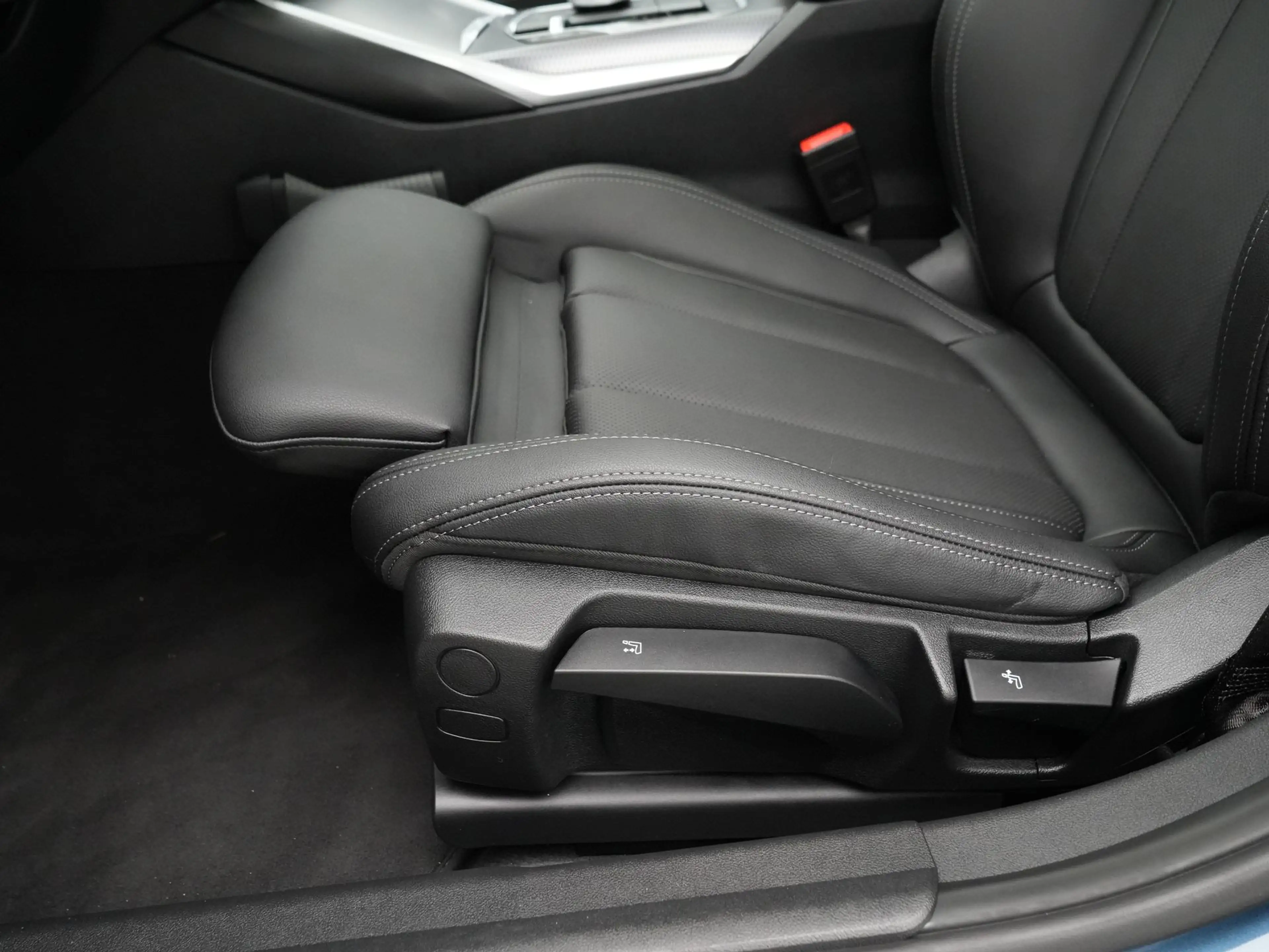 BMW 330 3 Serie Touring 330e M-Sport | Trekhaak | Panorama — photo 15