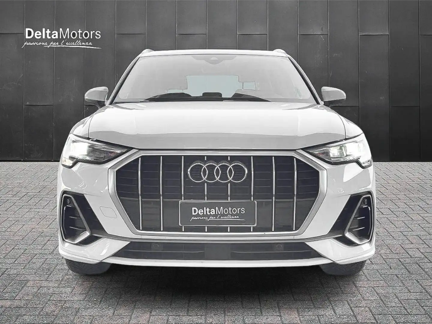 Audi Q3 35 2.0 tdi S line edition s-tronic Bianco - 2