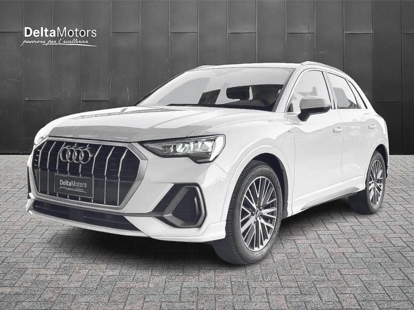 Audi Q3 35 2.0 tdi S line edition s-tronic Bianco - 1