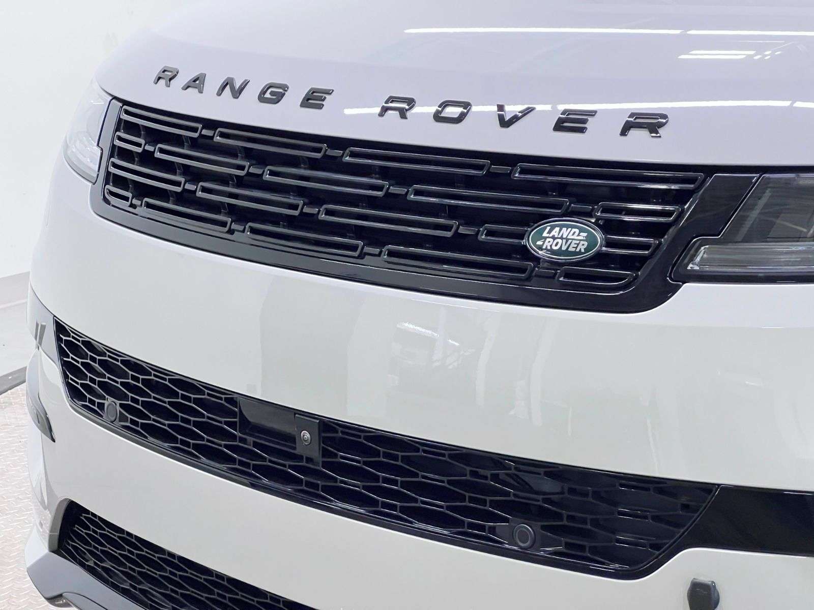 2026 Land Rover Range Rover Sport P400 DYNAMIC HSE thumb 10