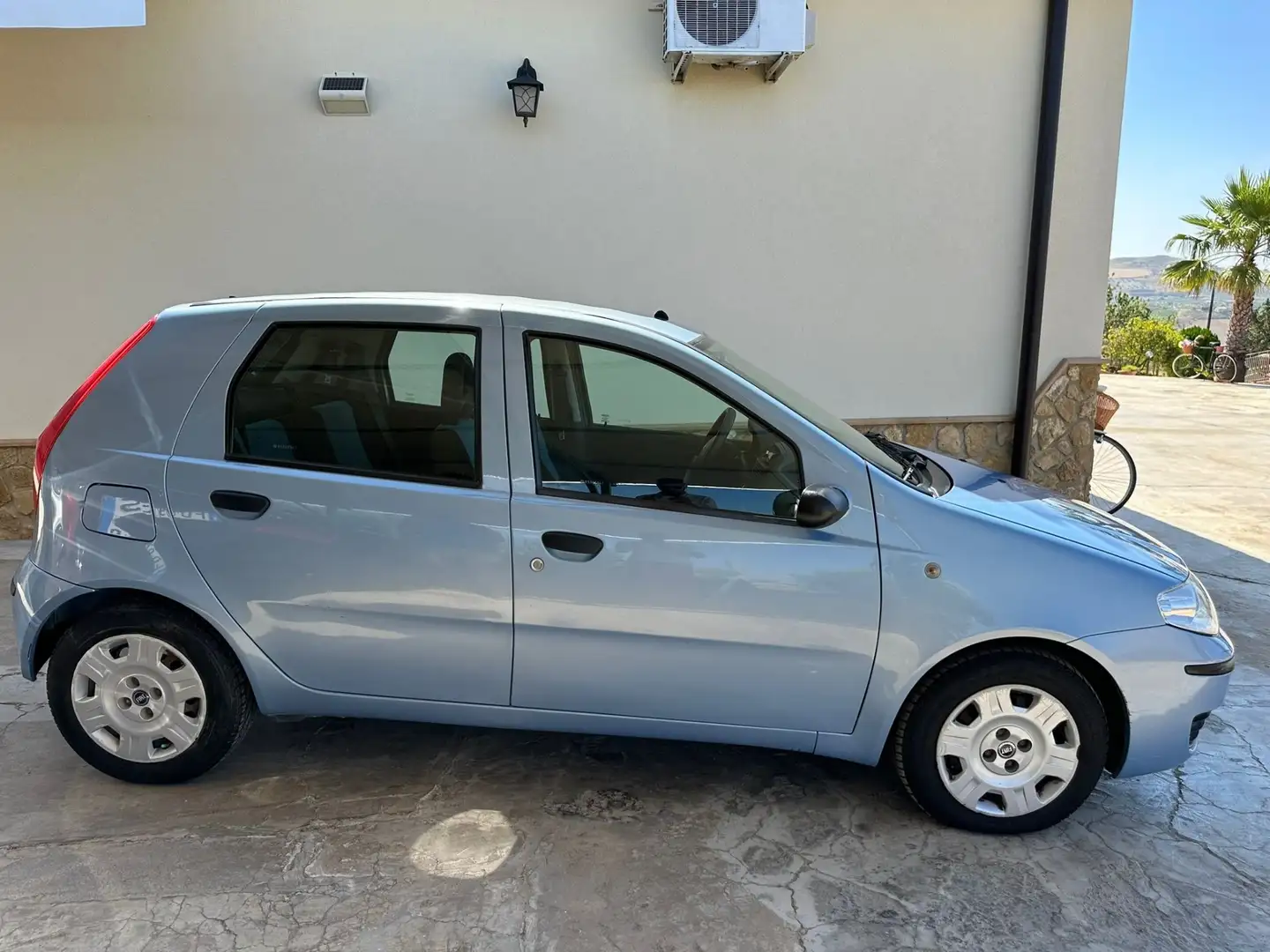 Fiat Punto 5p 1.3 mjt 16v Actual c/abs - 2
