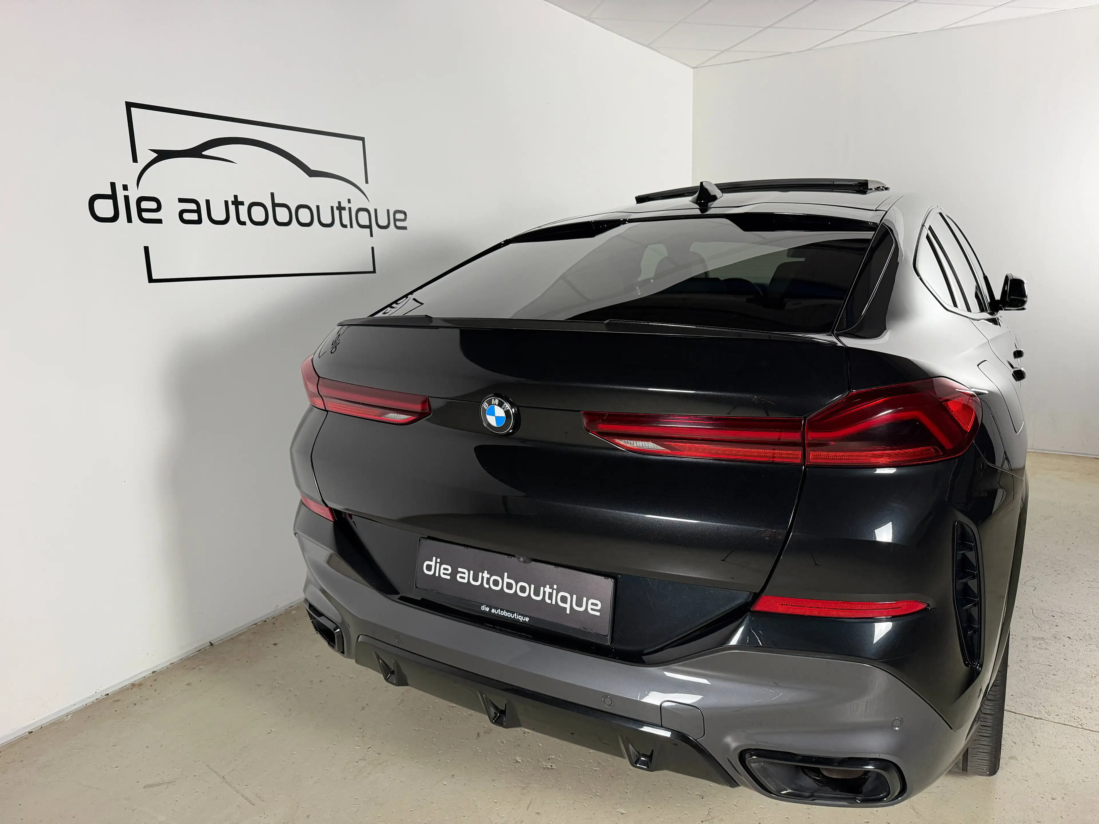 BMW X6 xDrive 40 i // M Sport // 22'' // HUD // PANO // Massage // — photo 12