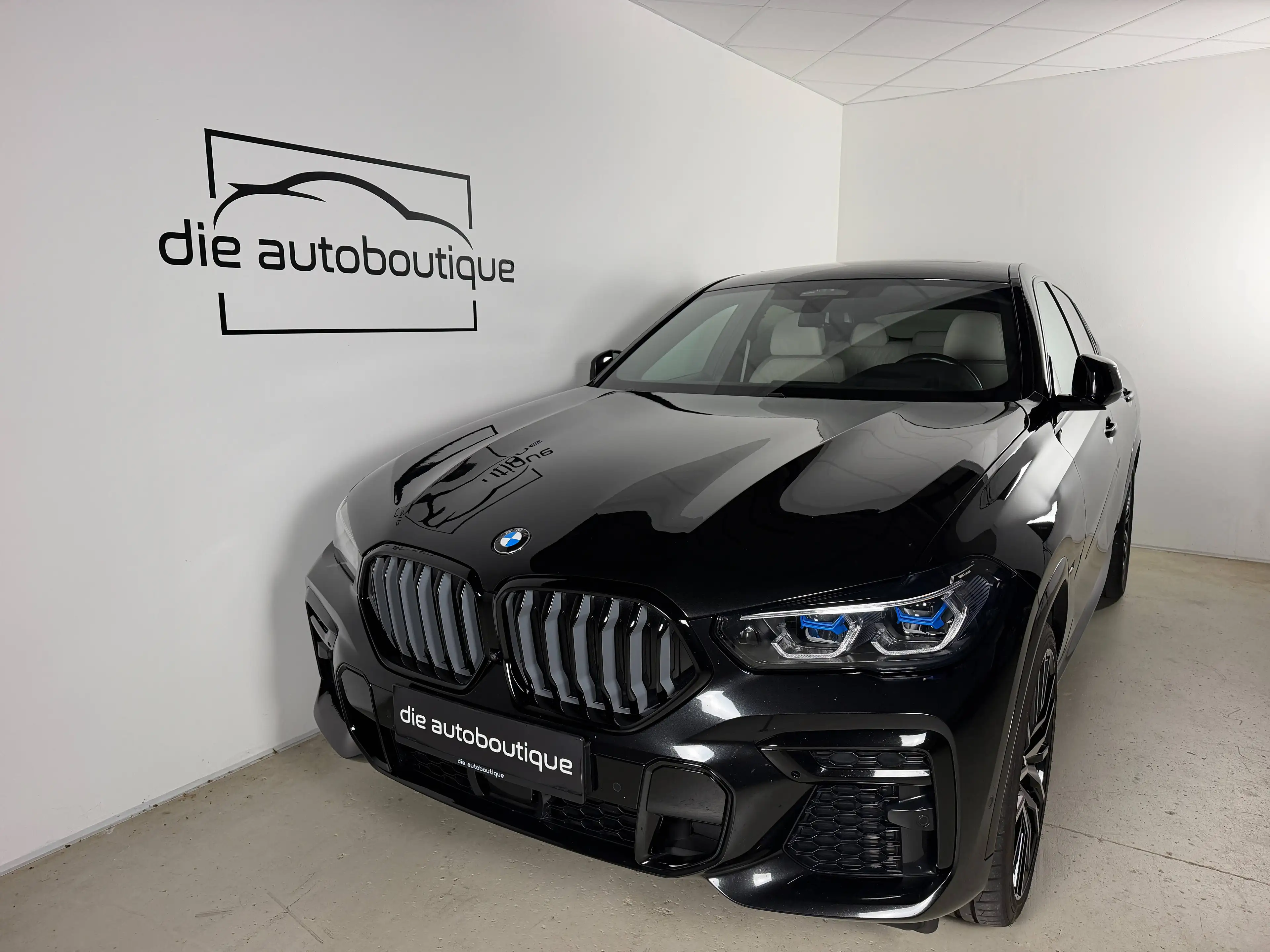 BMW X6 xDrive 40 i // M Sport // 22'' // HUD // PANO // Massage // — photo 3