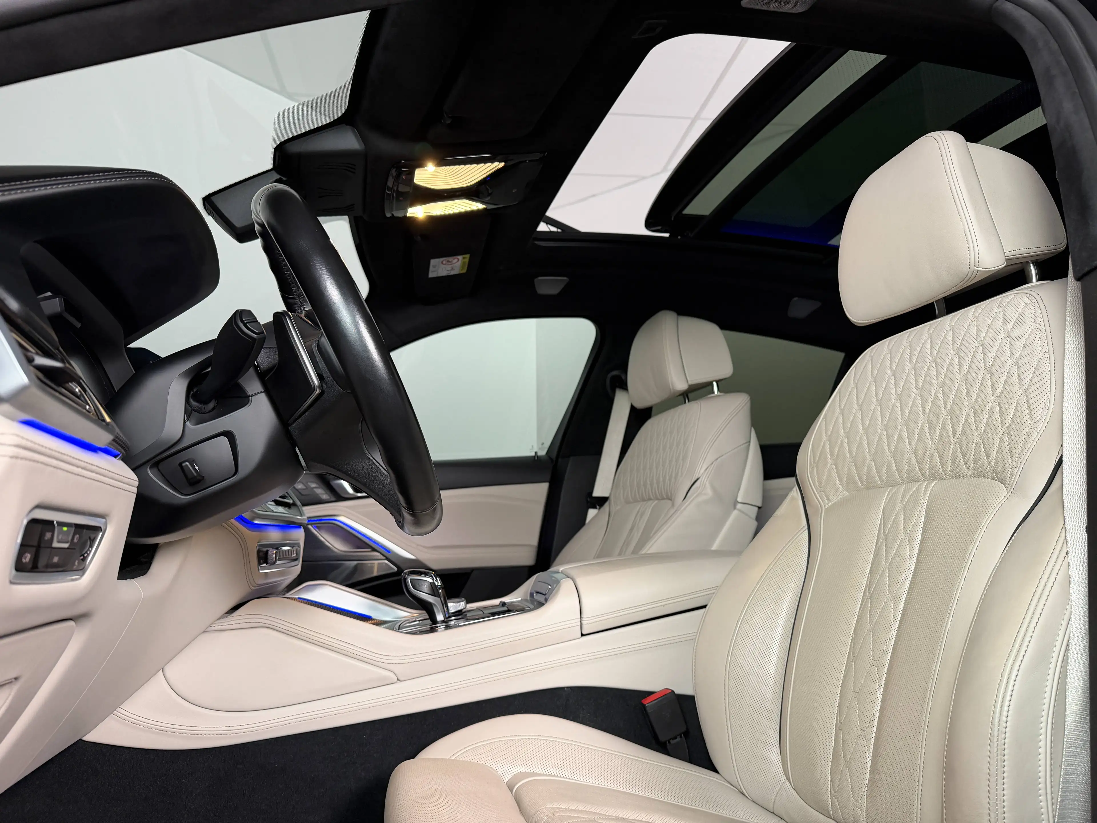BMW X6 xDrive 40 i // M Sport // 22'' // HUD // PANO // Massage // — photo 15