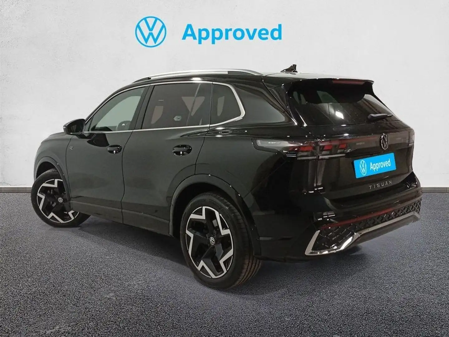 Volkswagen Tiguan 2.0TDI R-Line DSG 110kW Negro - 2