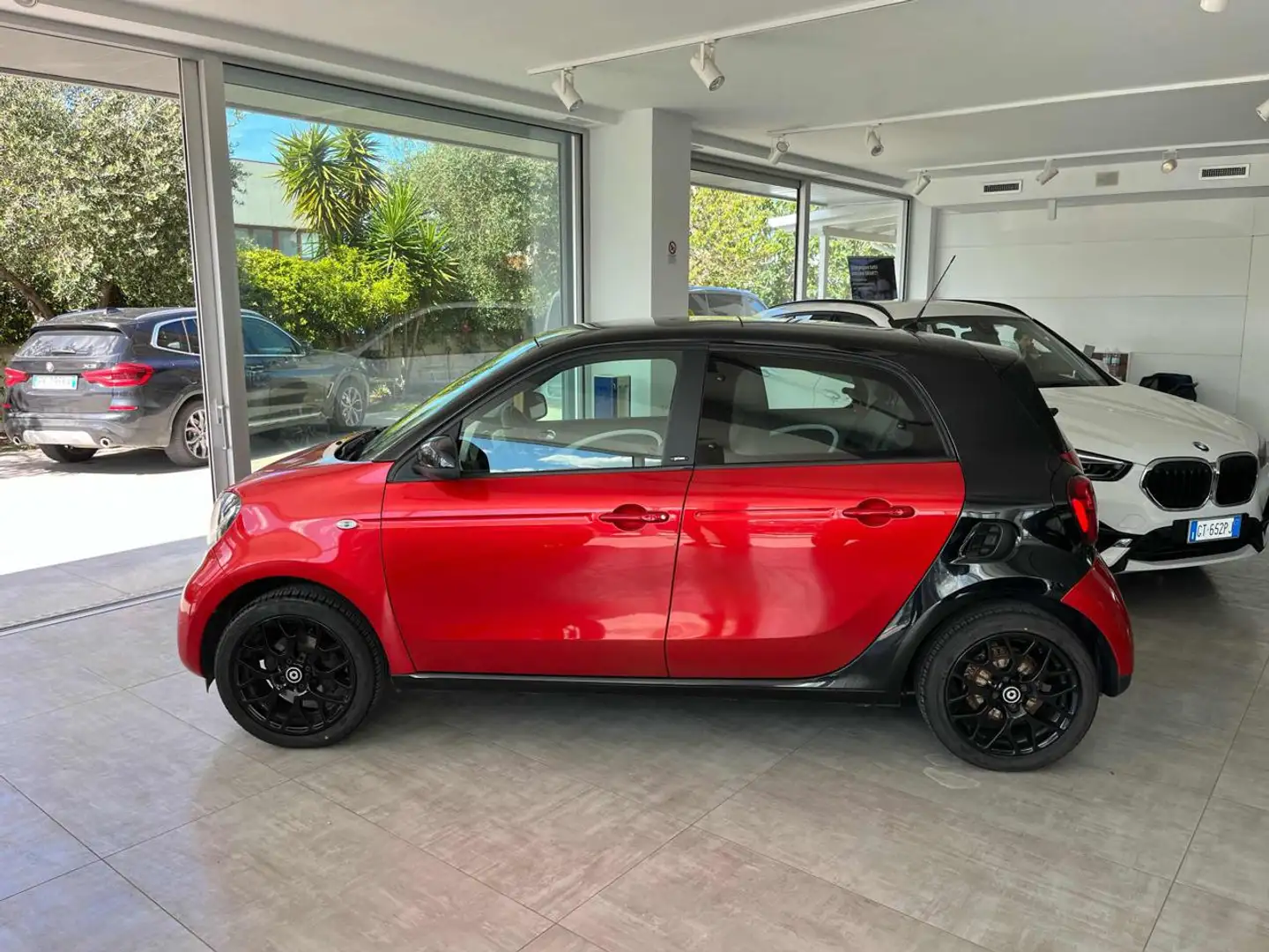 smart forFour 70 1.0 Prime Rosso - 2