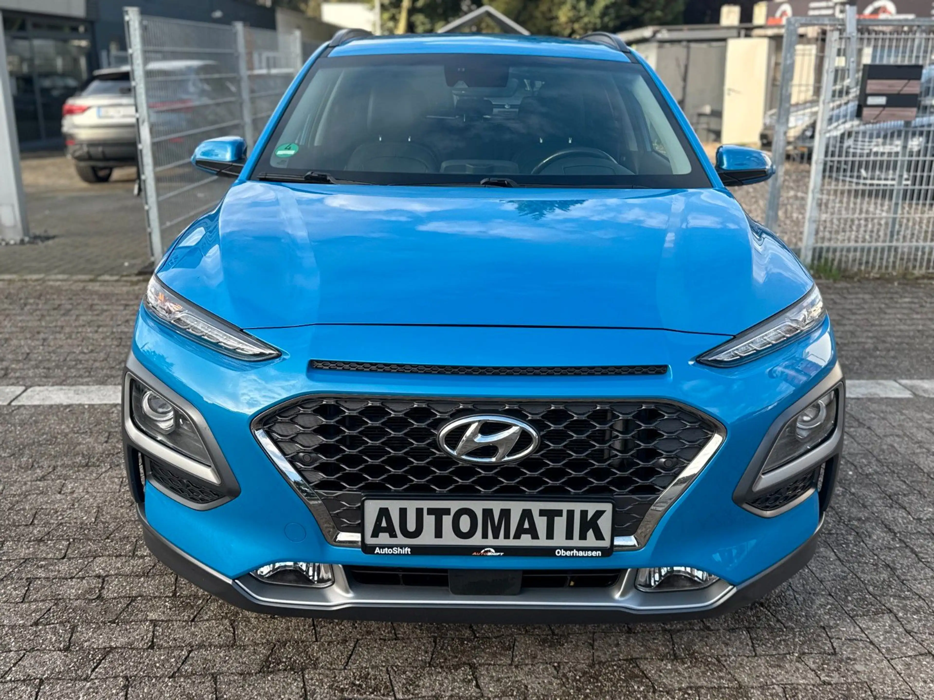 Hyundai KONA Premium Carplay / Navi / Leder / Kamera — photo 2