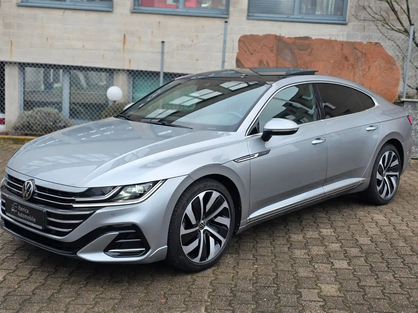 Volkswagen Arteon R-Line*PANORAMA*VIRTUAL Silber - 1