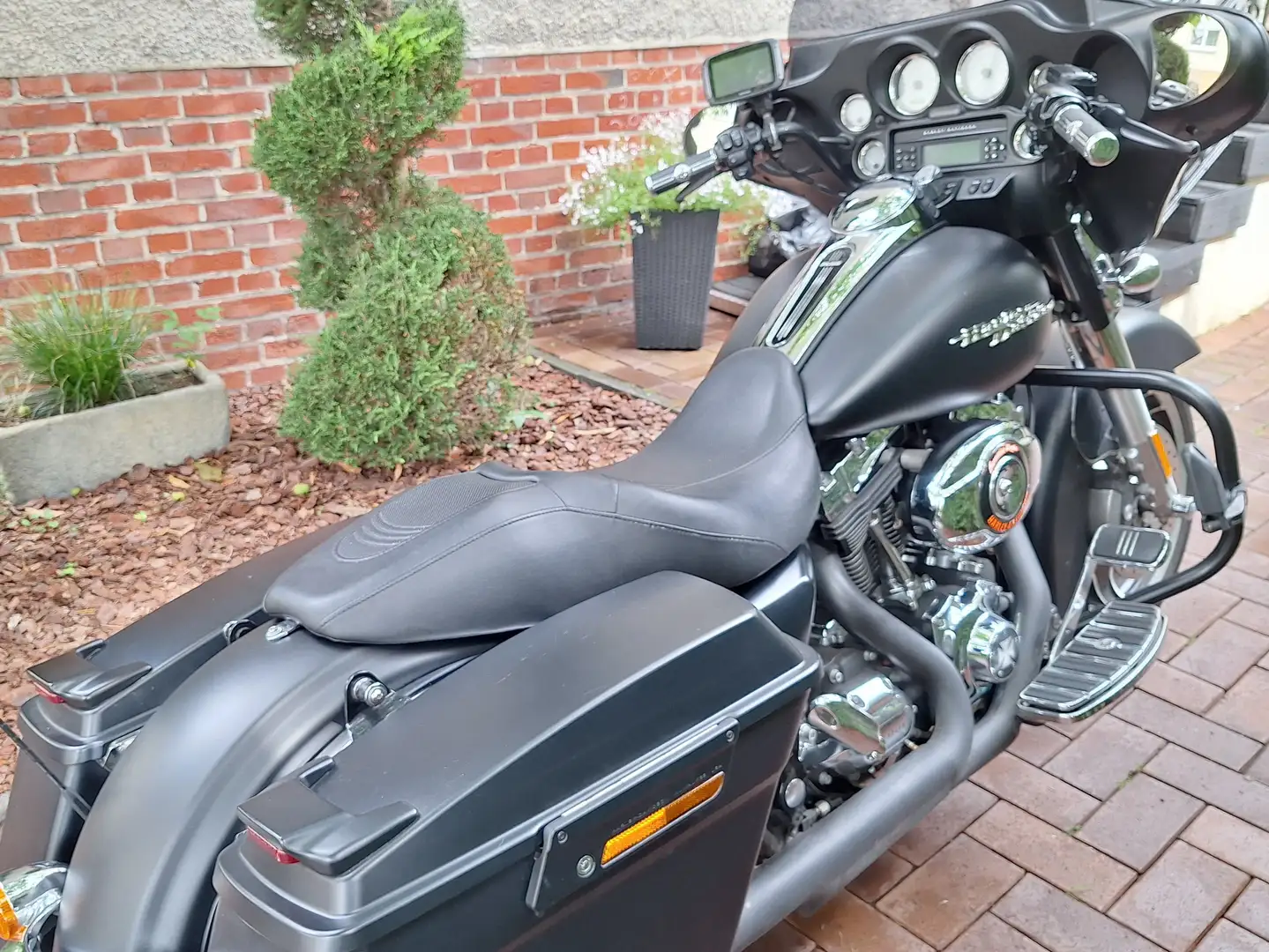 Harley-Davidson Street Glide FLHX Чорний - 2