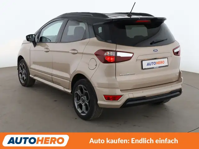 Ford EcoSport view 4