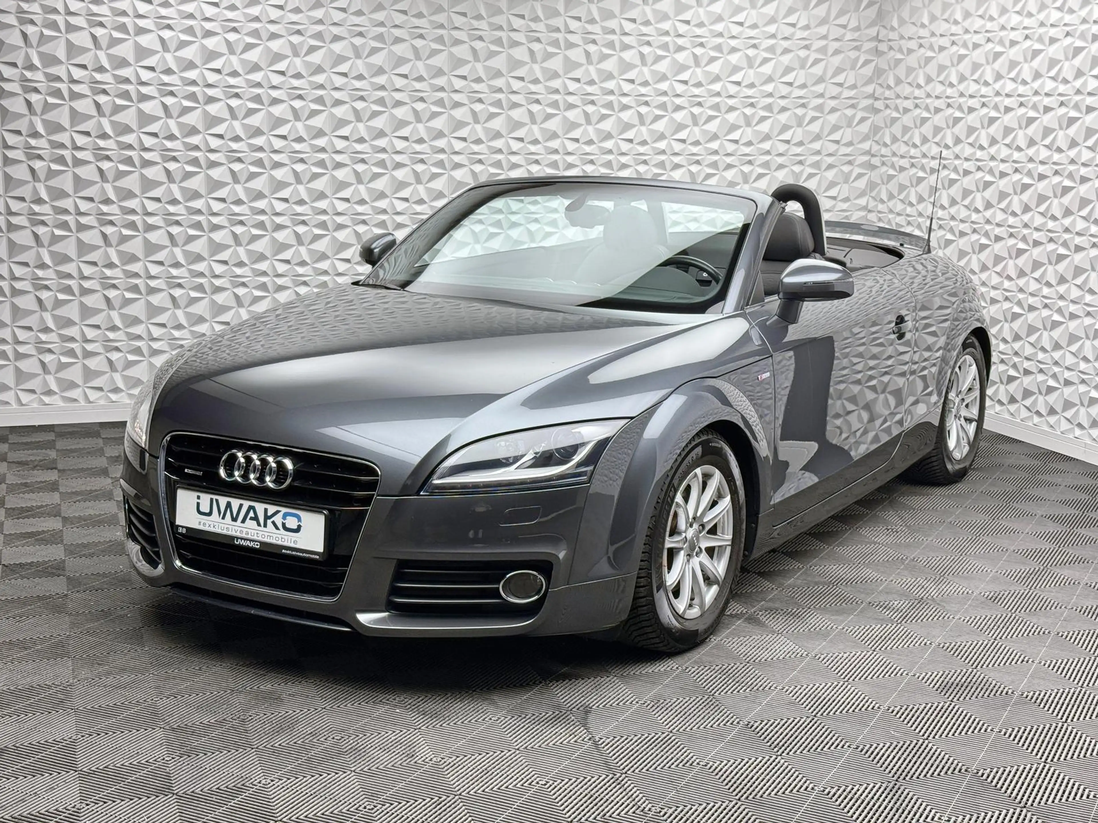 Audi TT 2.0 TFSI QUATTRO/S-LINE/S-TRONIC/LIEBHABERSTK — photo 2