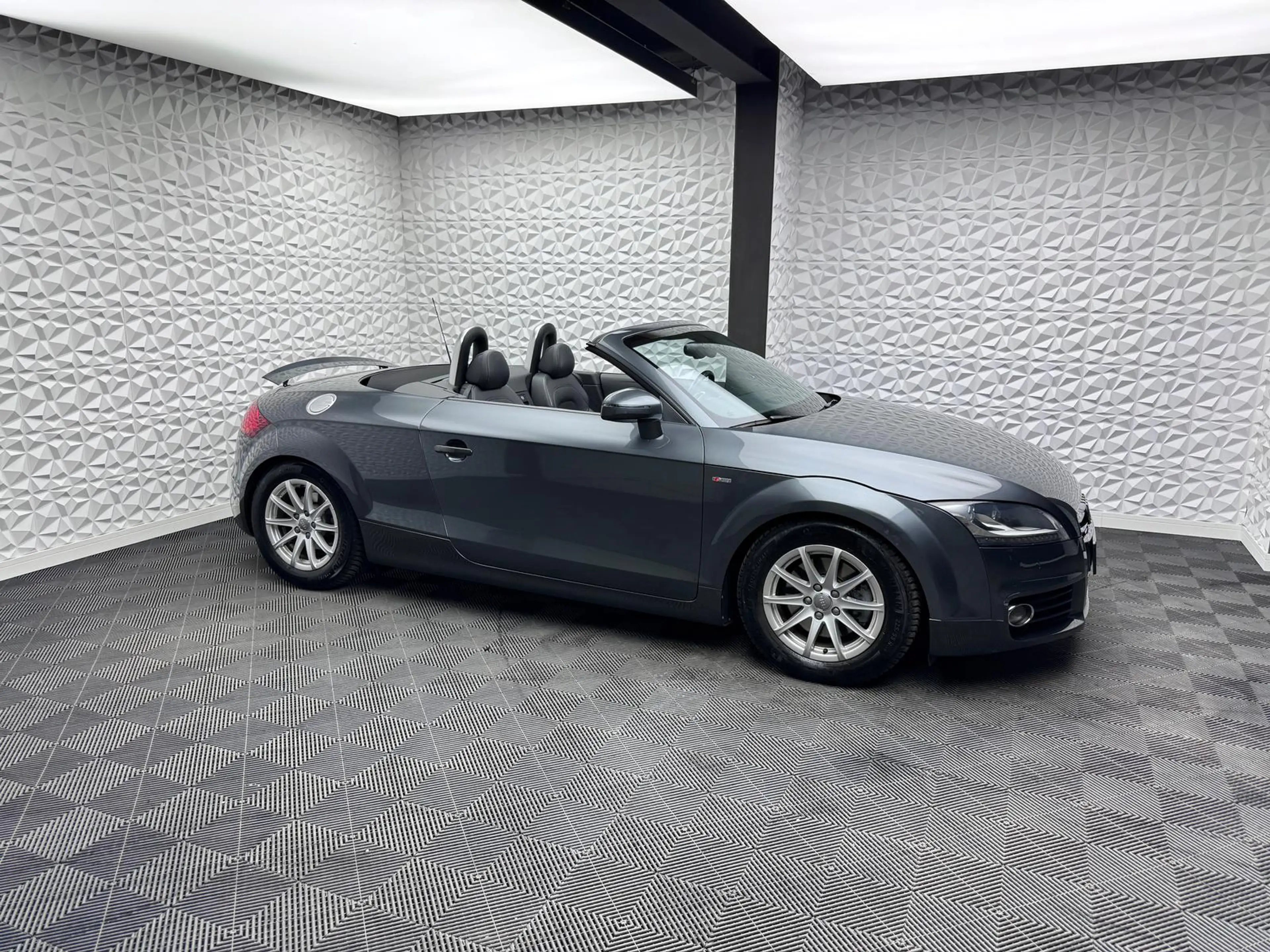 Audi TT 2.0 TFSI QUATTRO/S-LINE/S-TRONIC/LIEBHABERSTK — photo 5