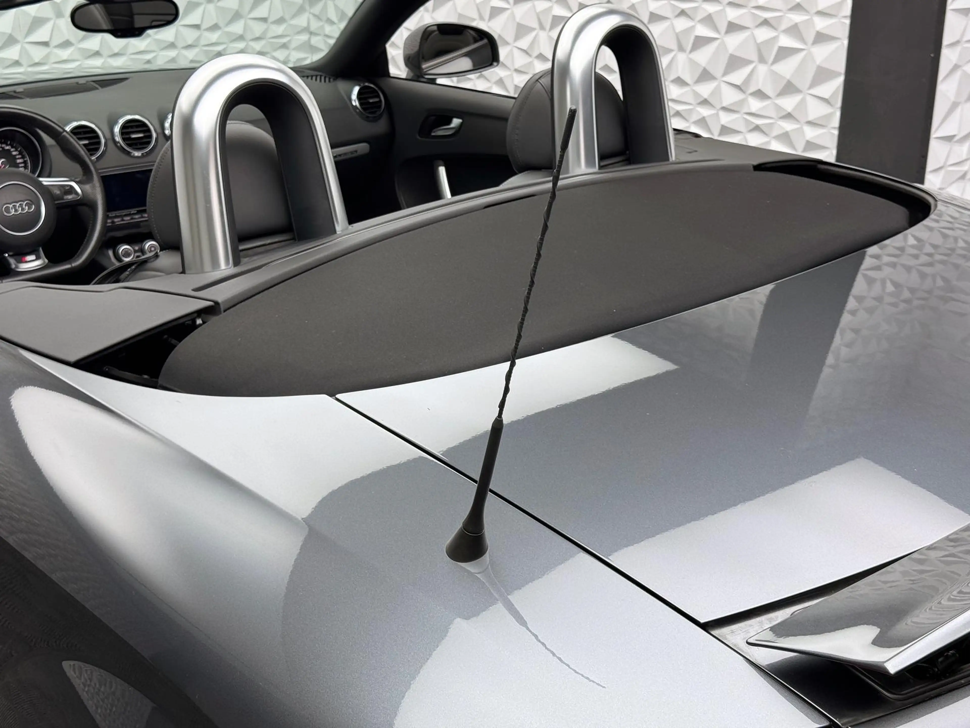 Audi TT 2.0 TFSI QUATTRO/S-LINE/S-TRONIC/LIEBHABERSTK — photo 14