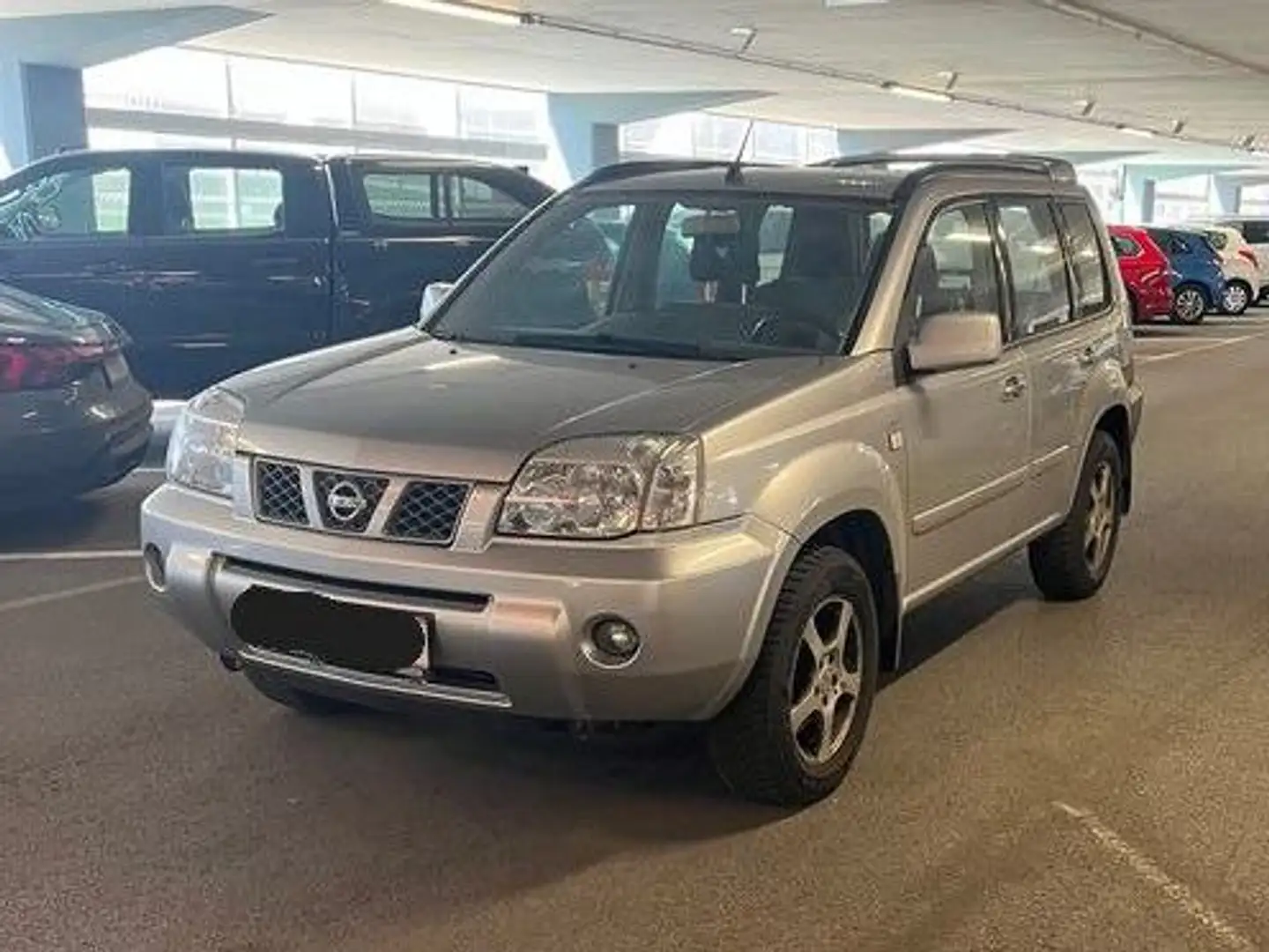 Nissan X-Trail X-TRAIL Sportive 2,2 dCi 16V Sportive Argent - 2