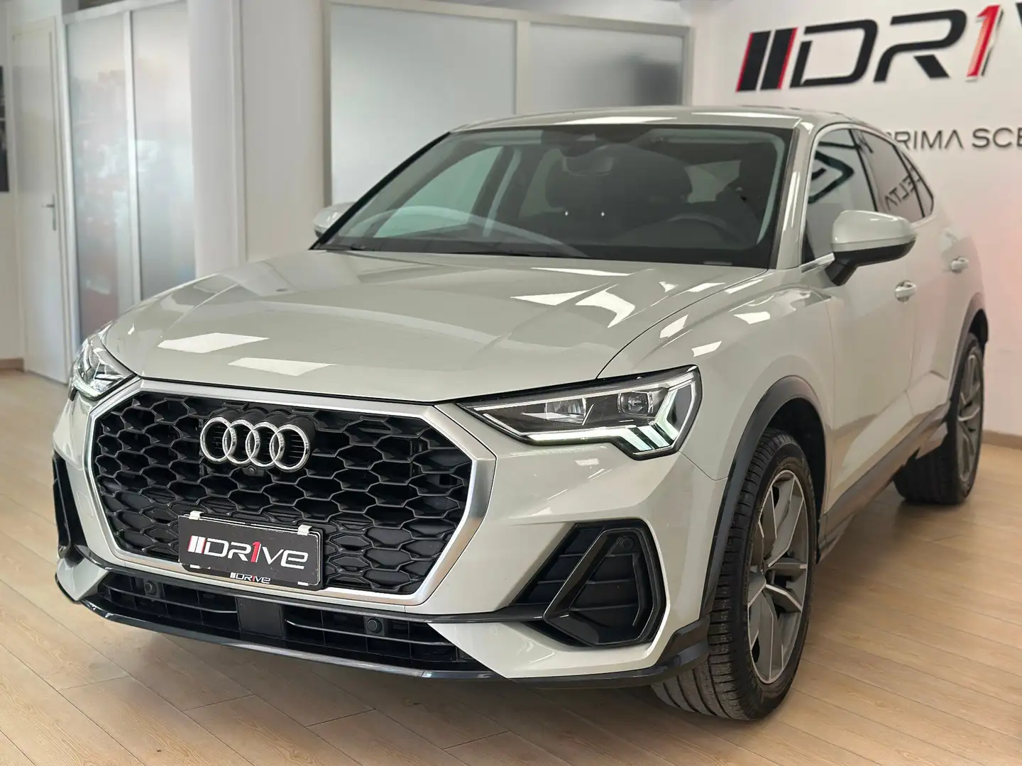 Audi Q3 Q3 SPB 35 TDI S tronic Business Plus - 1