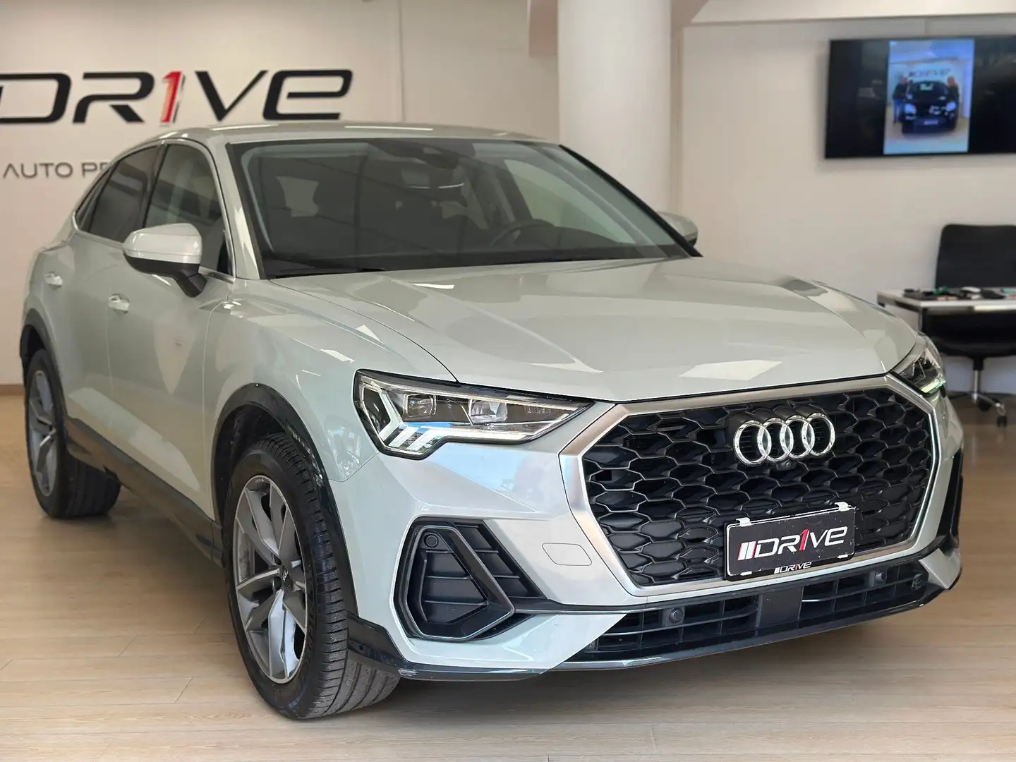 Audi Q3 Q3 SPB 35 TDI S tronic Business Plus - 2