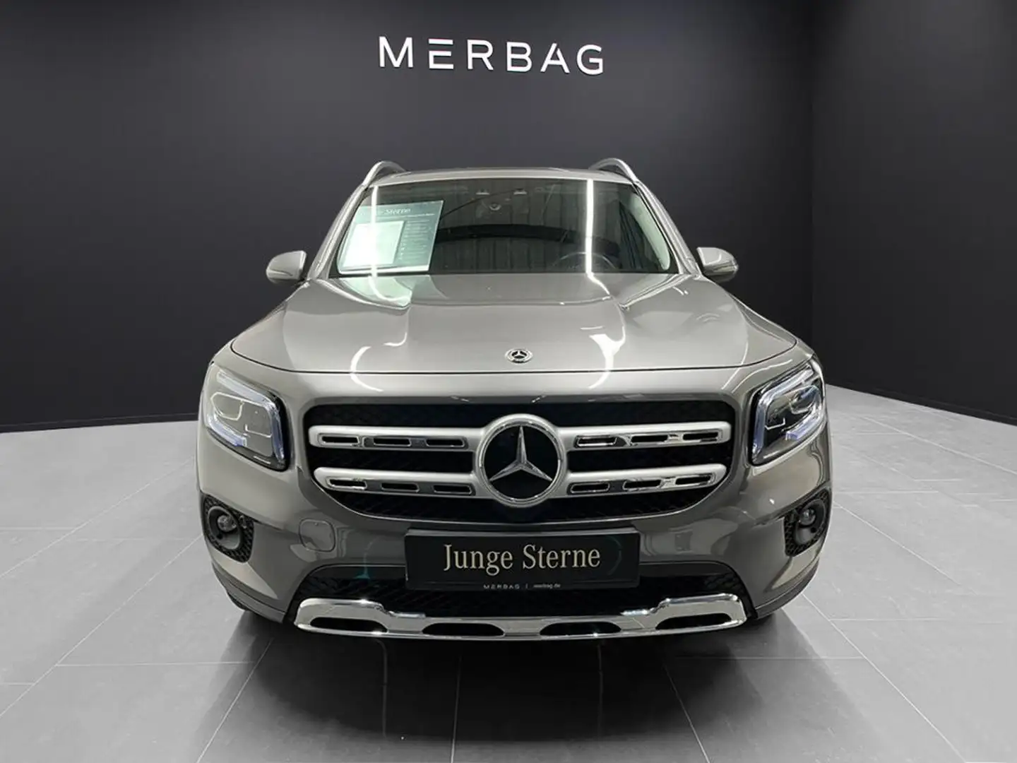 Mercedes-Benz GLB 220 d 4M *Progressive Offroad LED Nav Kamera Gris - 2