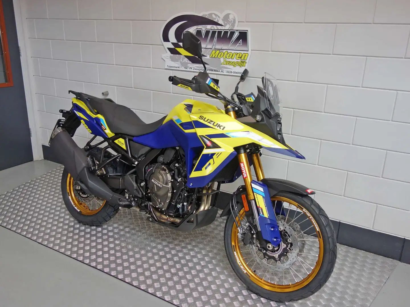 Suzuki V-Strom 800DE Żółty - 2